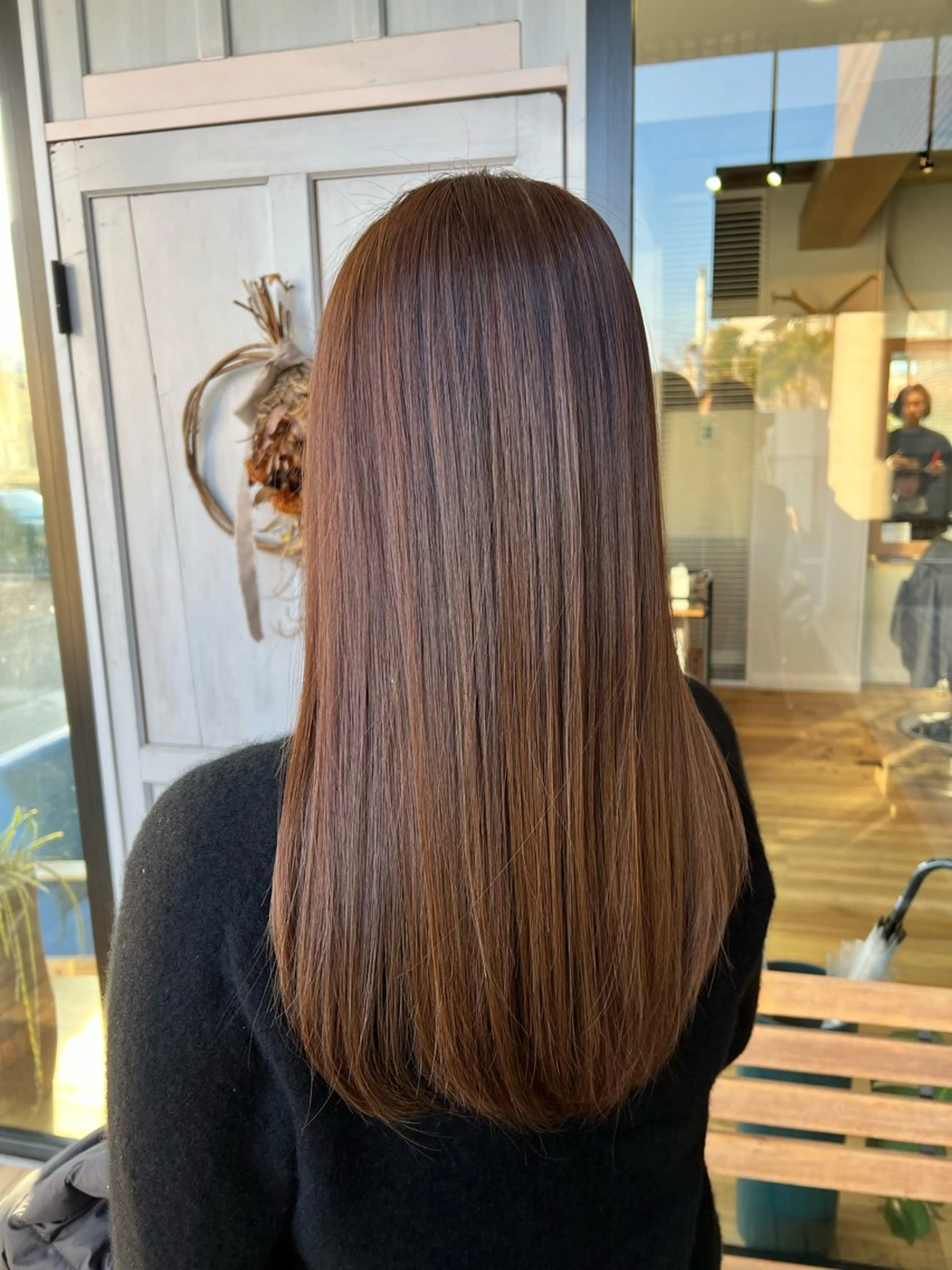 ロング カラー ベージュカラー ハイライトカラー ハイライト ヘアカラー トリートメント ツキダテ ユイのヘアスタイル