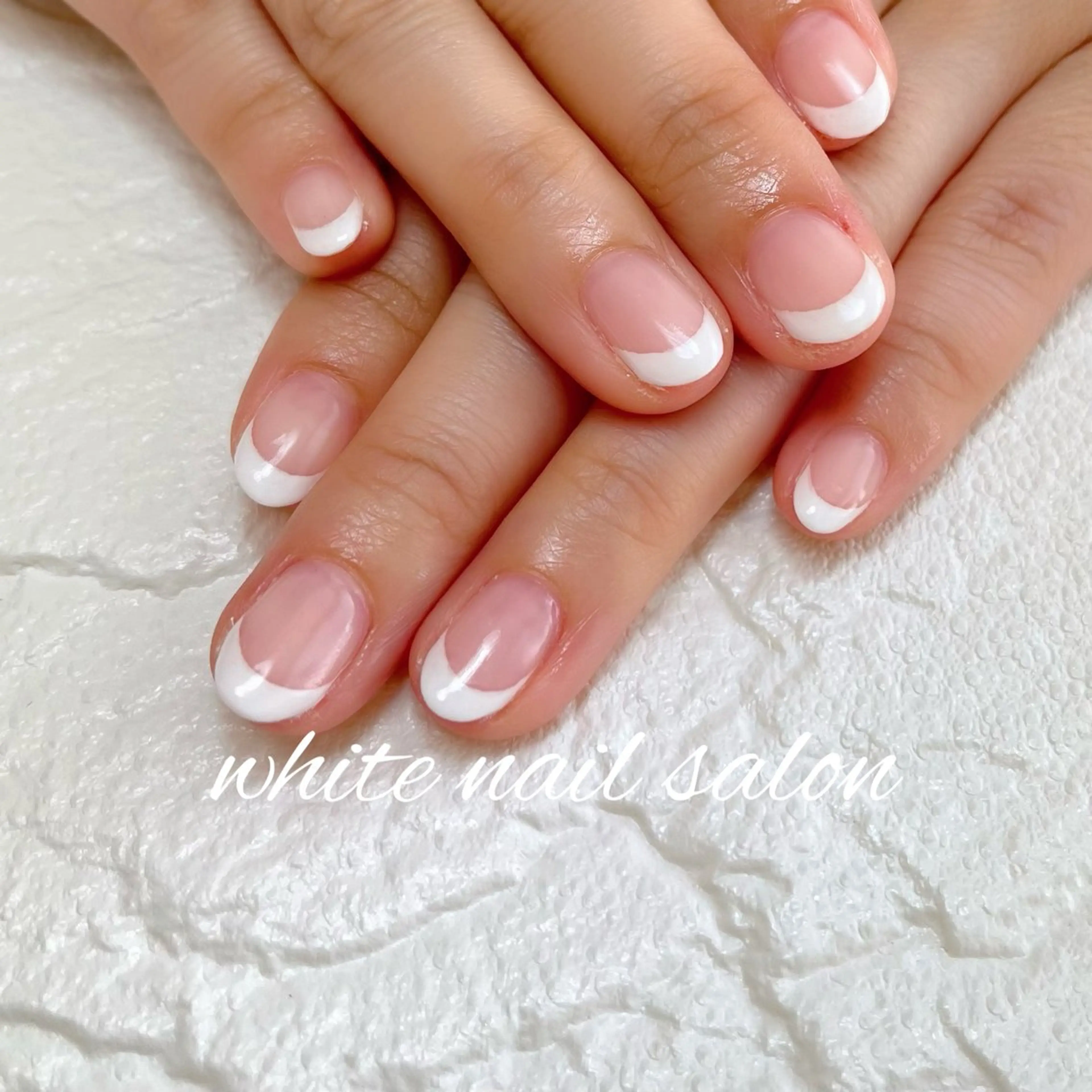 ネイル フレンチネイル ラメ(グリッター) ハンドネイル white nail salonのネイルデザイン