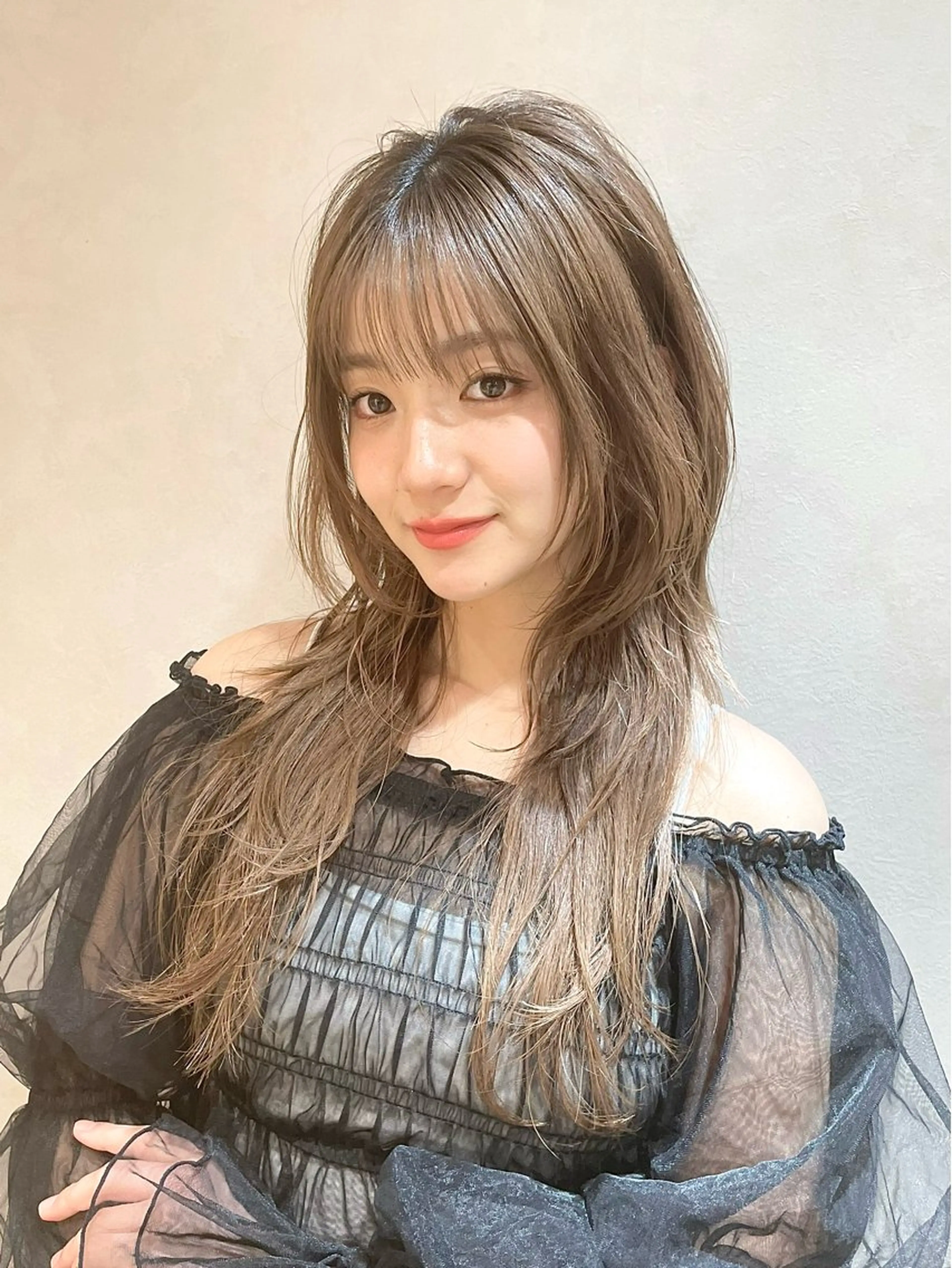 ミディアム 韓国風ヘア レイヤーカット ウルフカット カット ヘアカラー トリートメント 🫧顔周りレイヤー/ ウルフ/縮毛/白倉のヘアスタイル