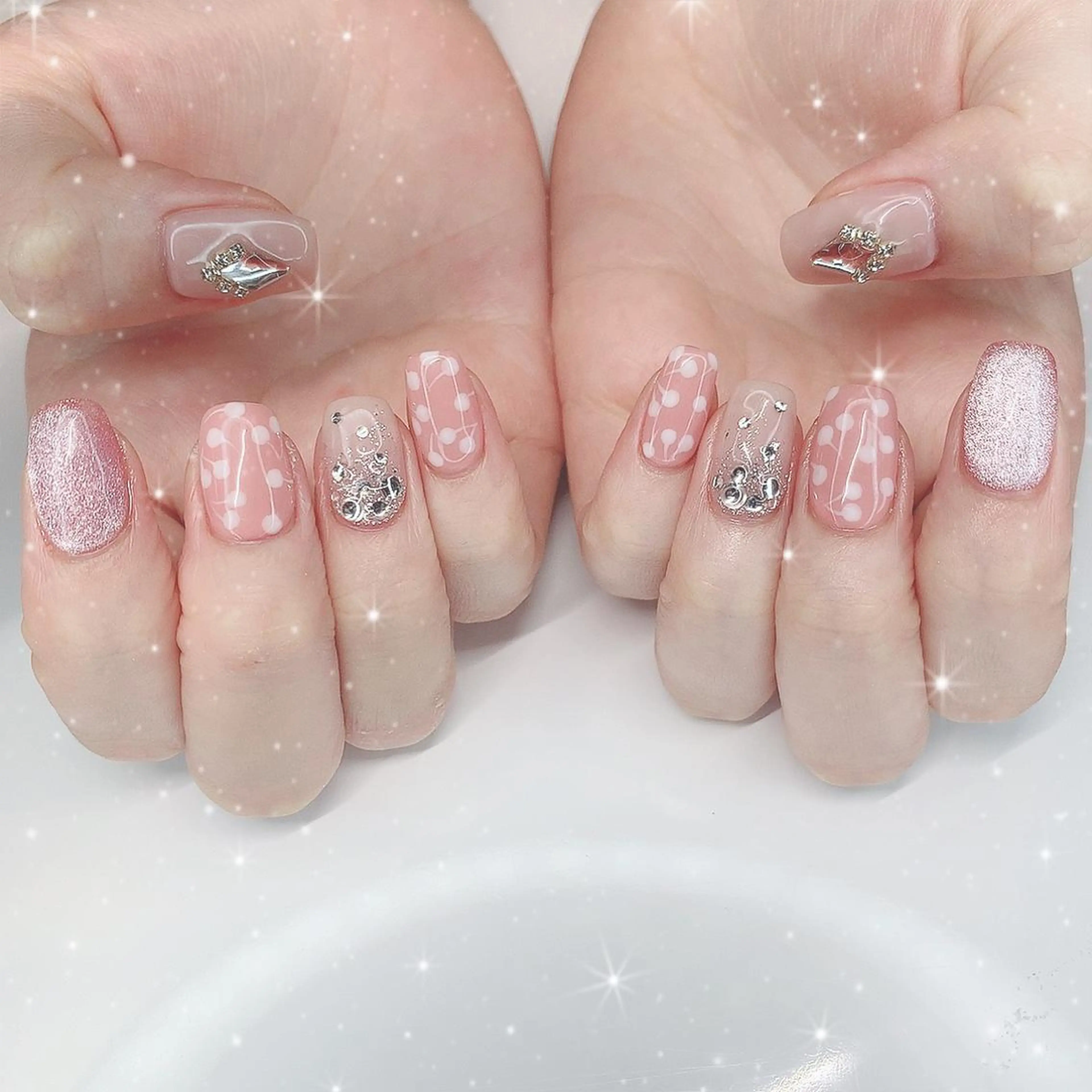 ネイル ハンドネイル フットネイル Best Nail NANA🤍のネイルデザイン