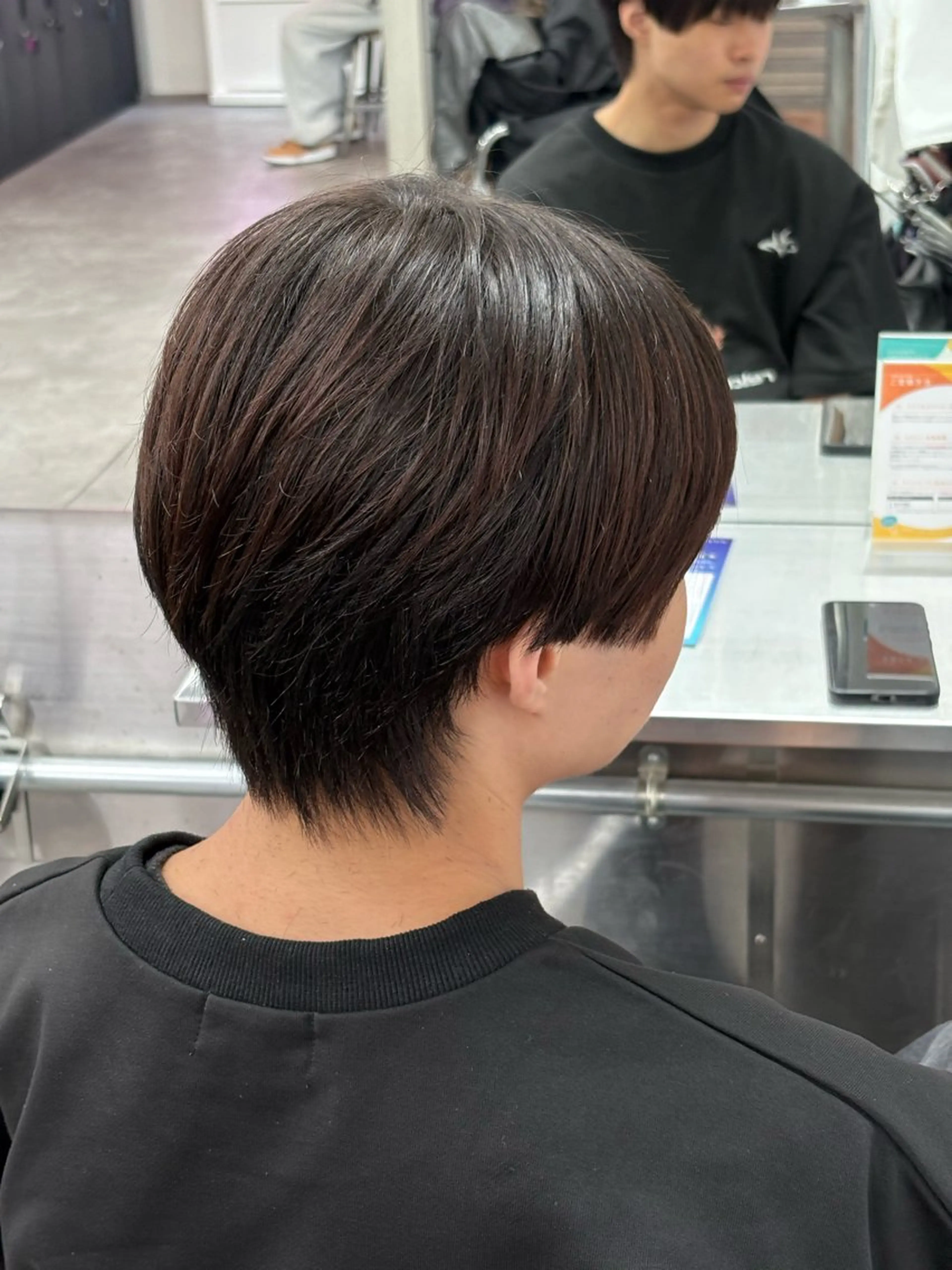 ミディアム カラー パーマ メンズ カット ヘッドスパ ヘアセット メンズパーマ特化 🔥韓国ヘア職人🔥のヘアスタイル