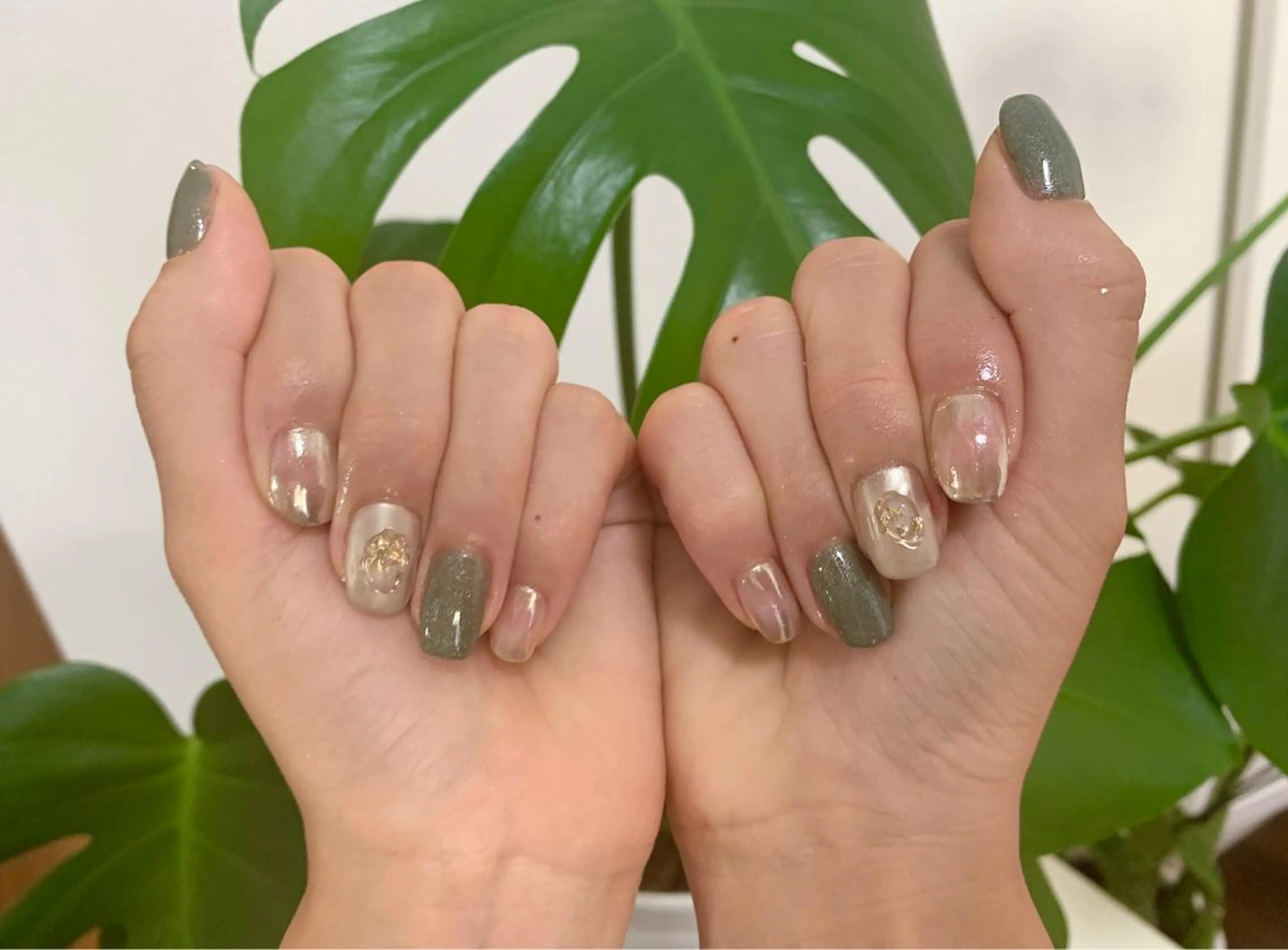 ネイル ハンドネイル 手塚 里奈のネイルデザイン