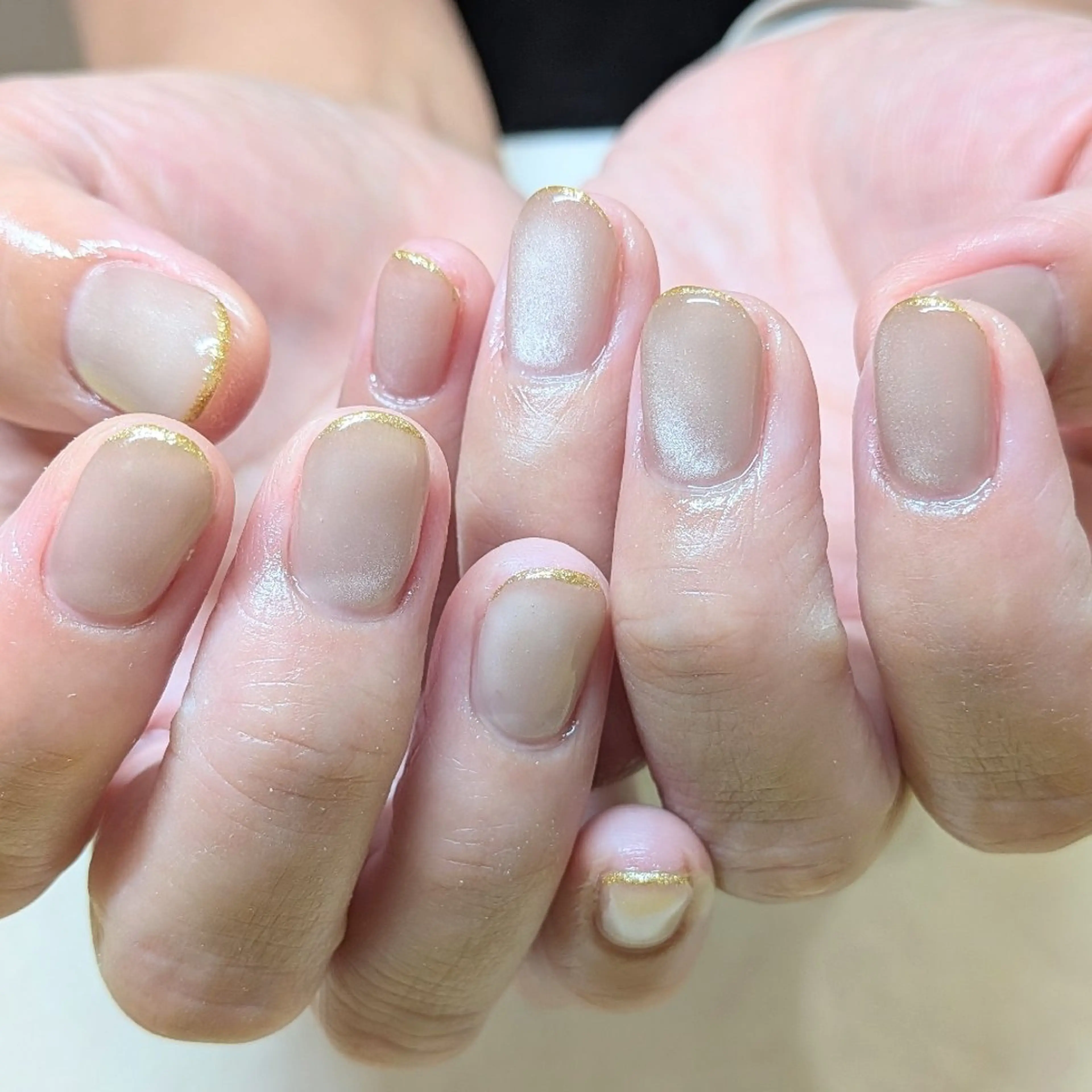 ネイル マグネットネイル Gerbera Nailistのネイルデザイン