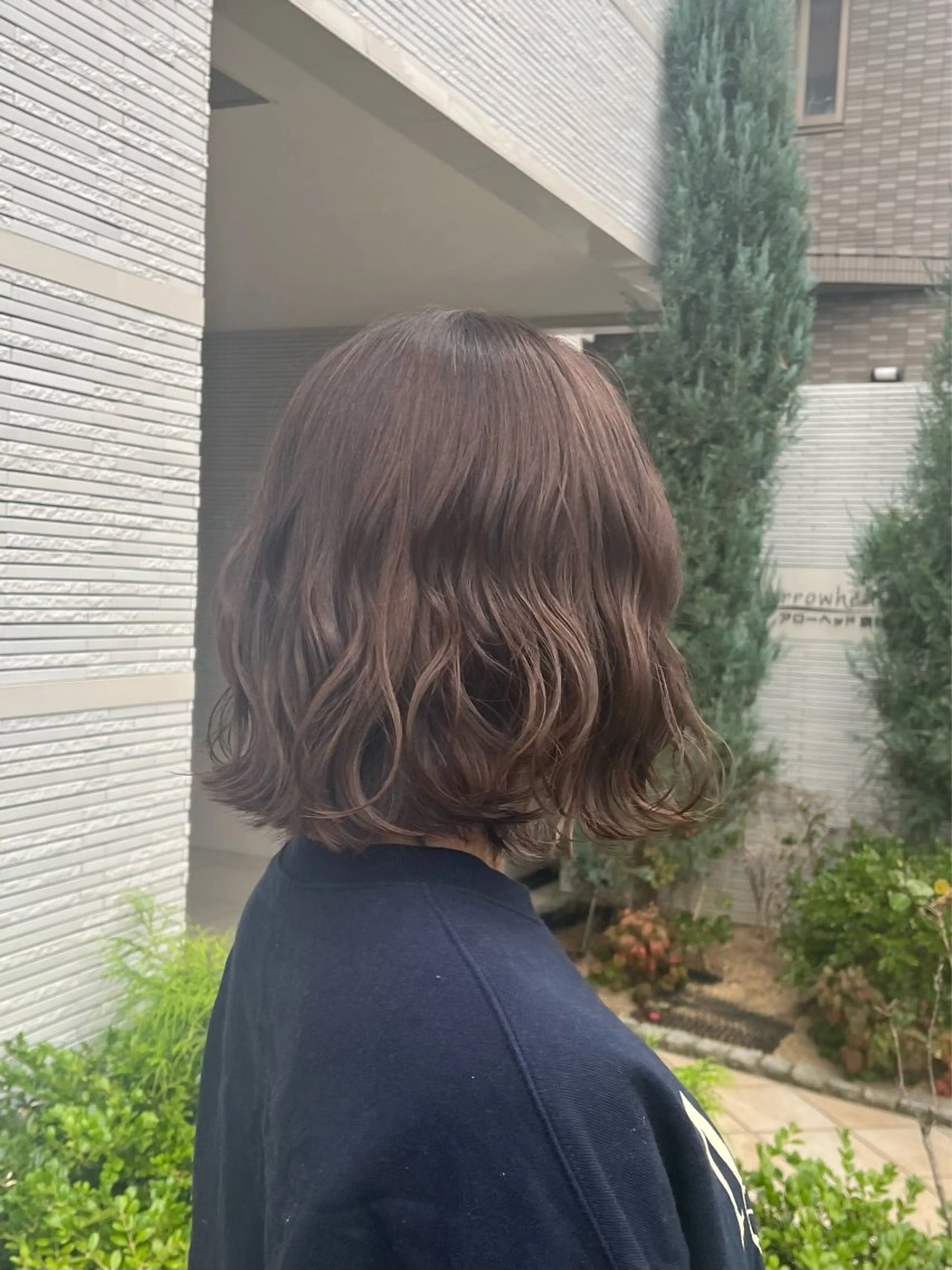 ミディアム かのん 🌸 Lis briileのヘアスタイル