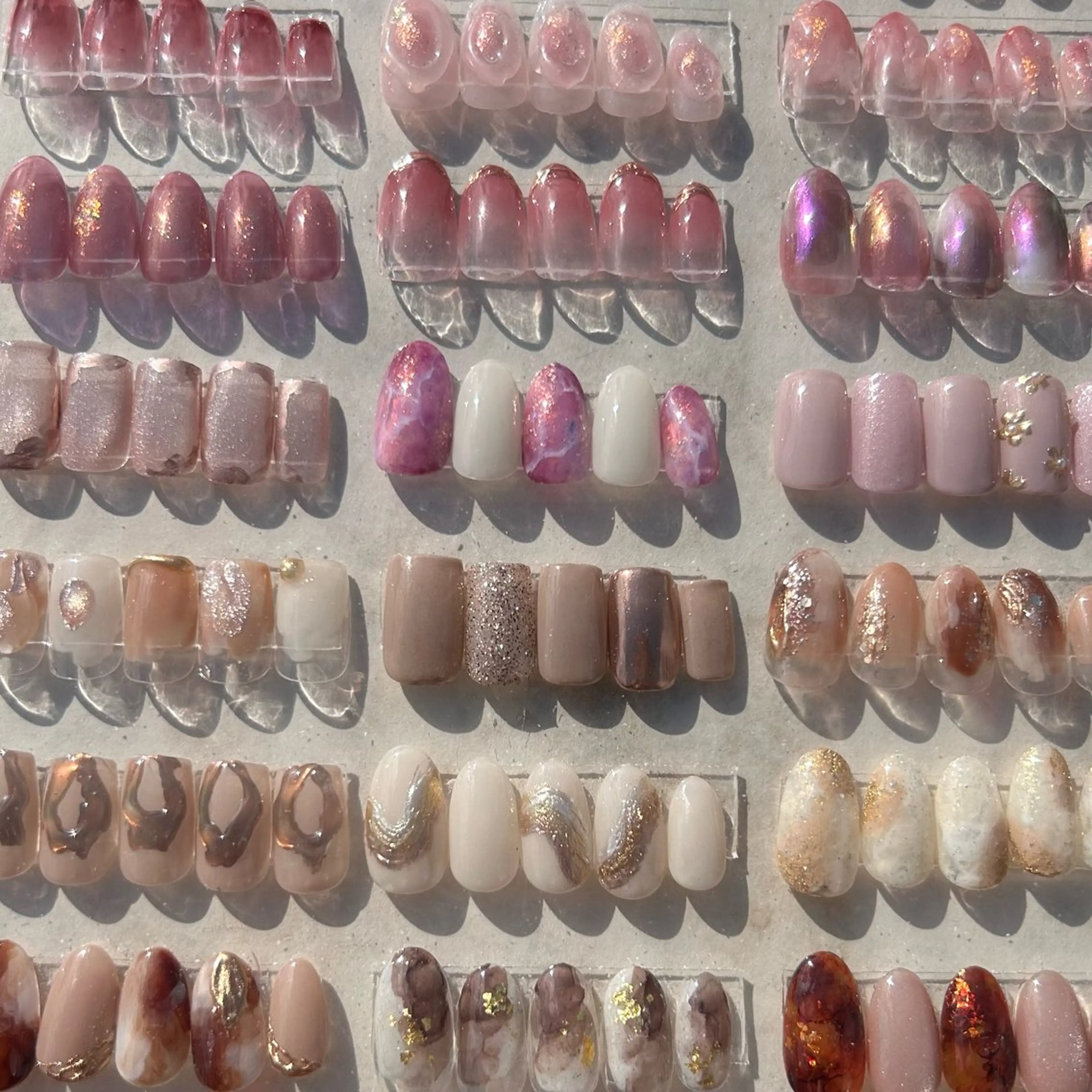 ネイル ニュアンスネイル muum_nail 新宿2分 三丁目1分のネイルデザイン