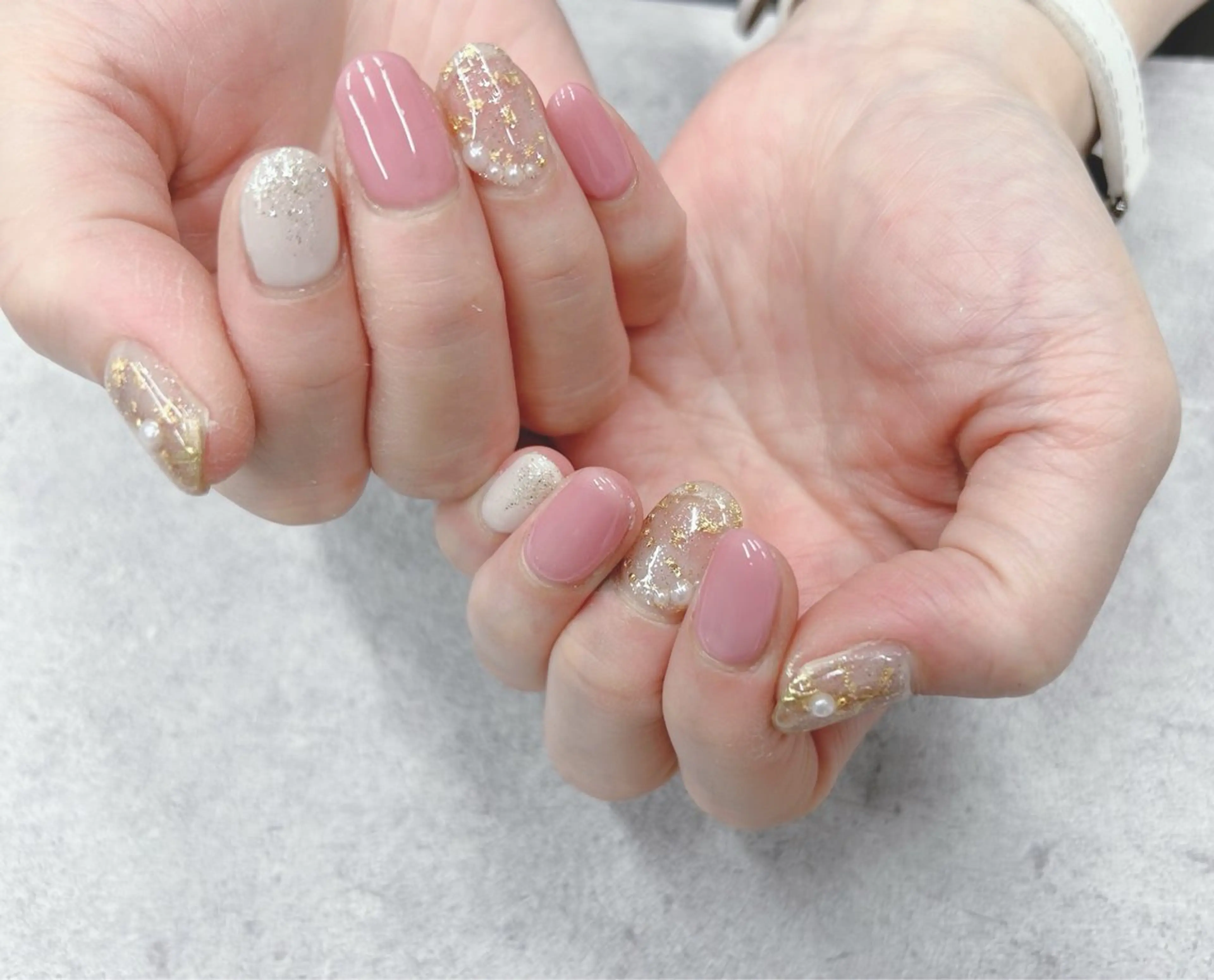 ネイル ニュアンスネイル ハンドネイル agré ネイルサロン　アグレのネイルデザイン