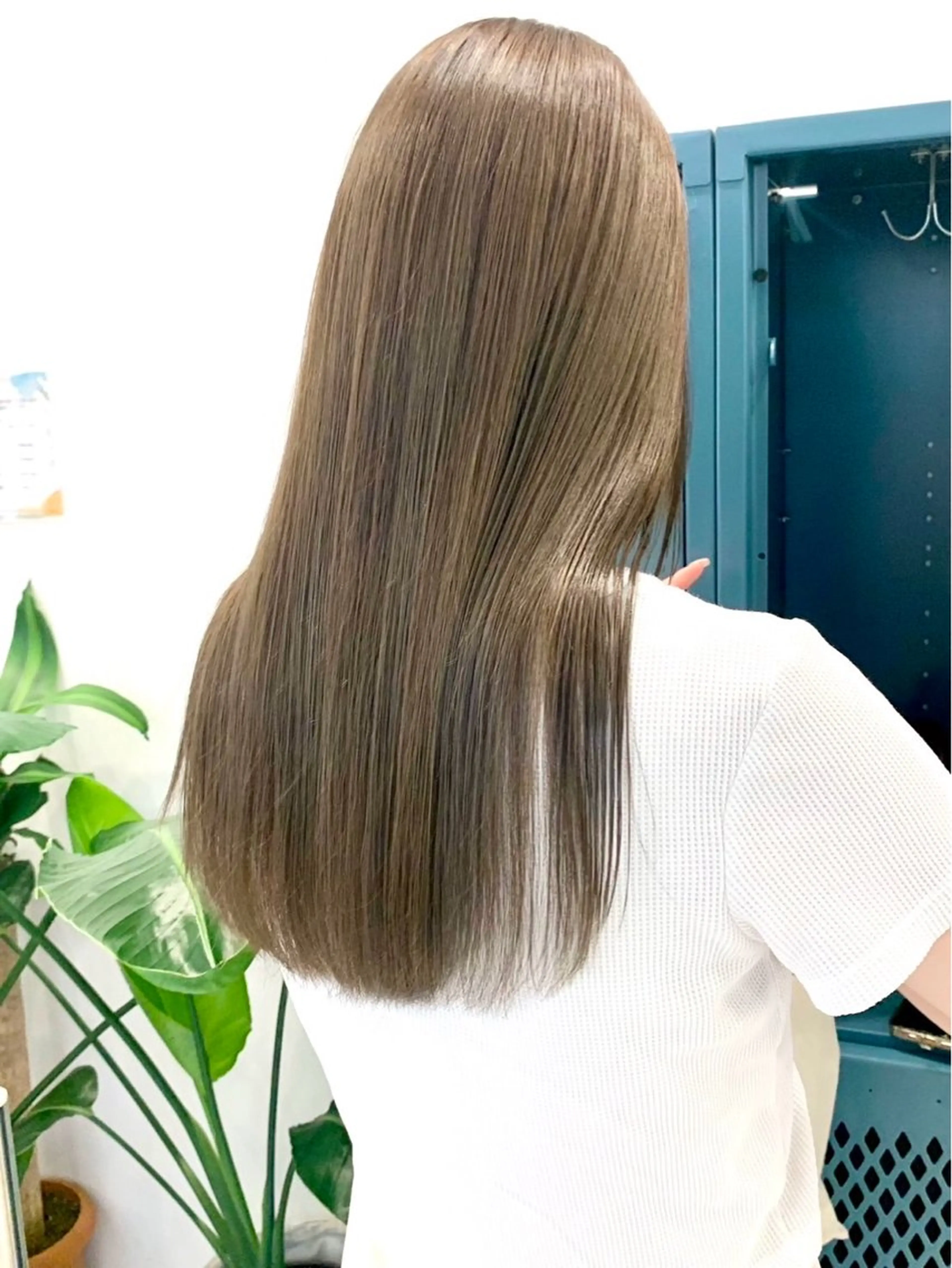 ロング カラー カット ヘアカラー トリートメント moeka レイヤー /艶カラー/韓国のヘアスタイル