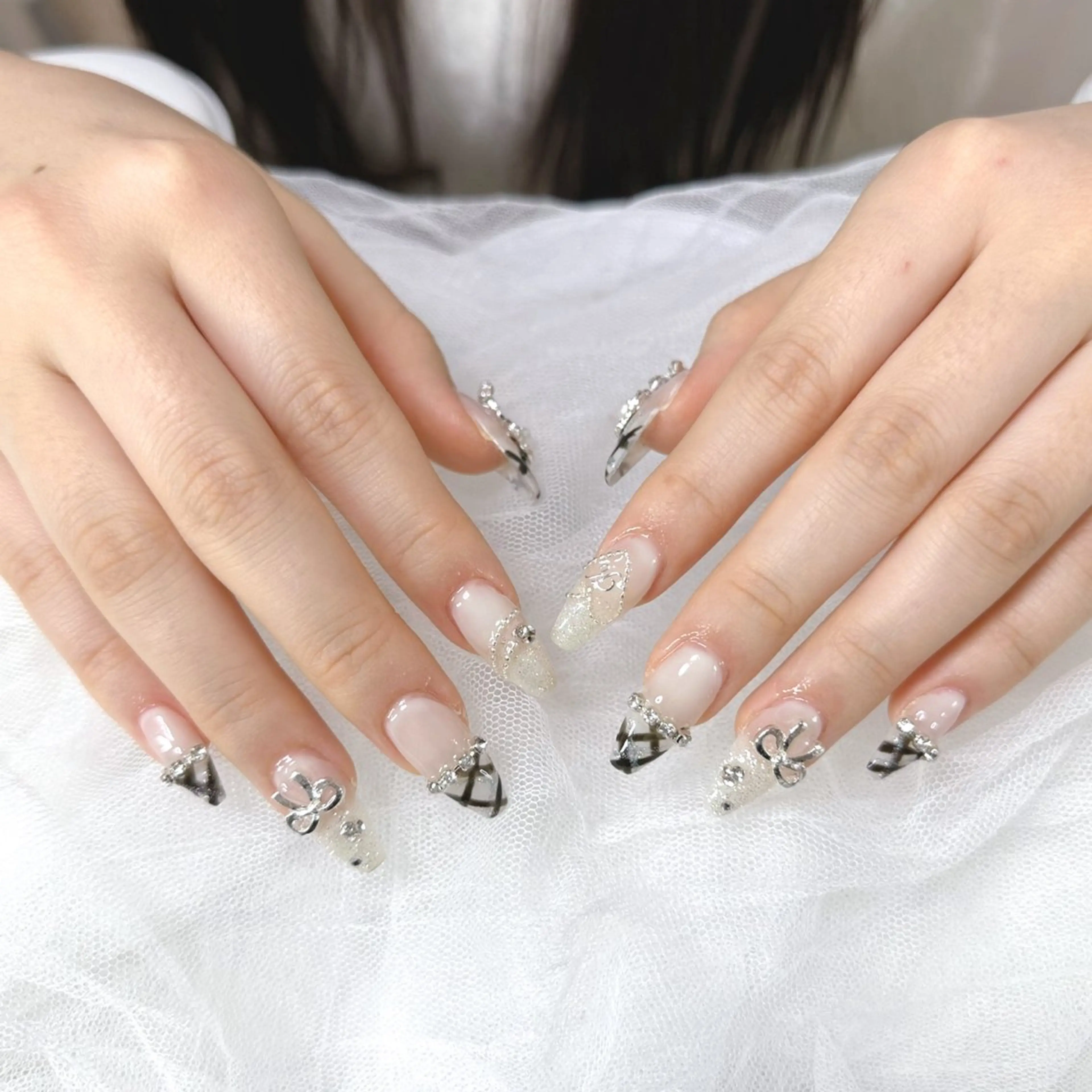 ネイル Lily nailのネイルデザイン