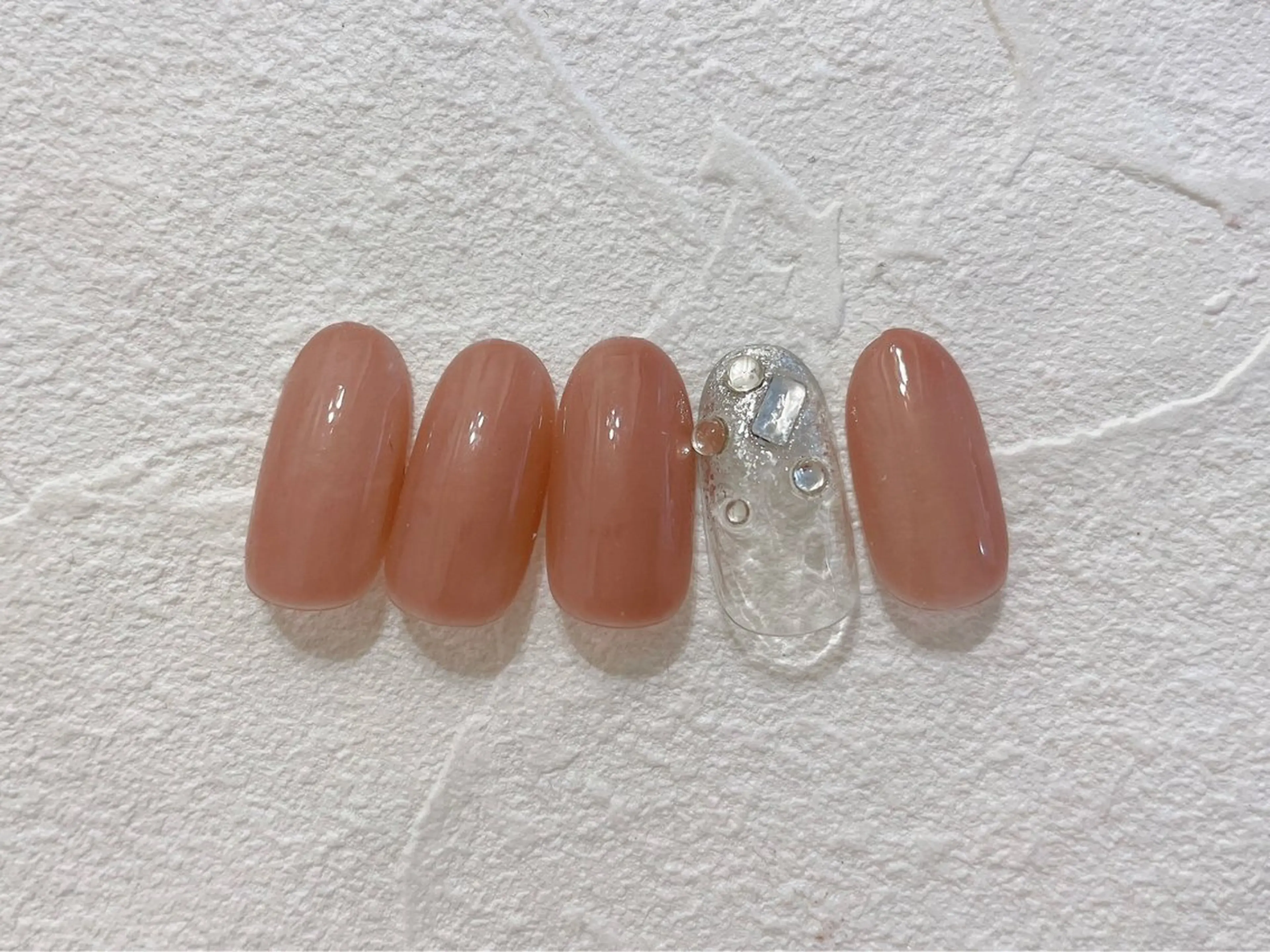 ネイル ジェルネイル メンズネイル オフィスネイル パラジェル シンプルネイル ハンドネイル kiki nail &brow二子玉川の眉毛・アイブロウイメージ