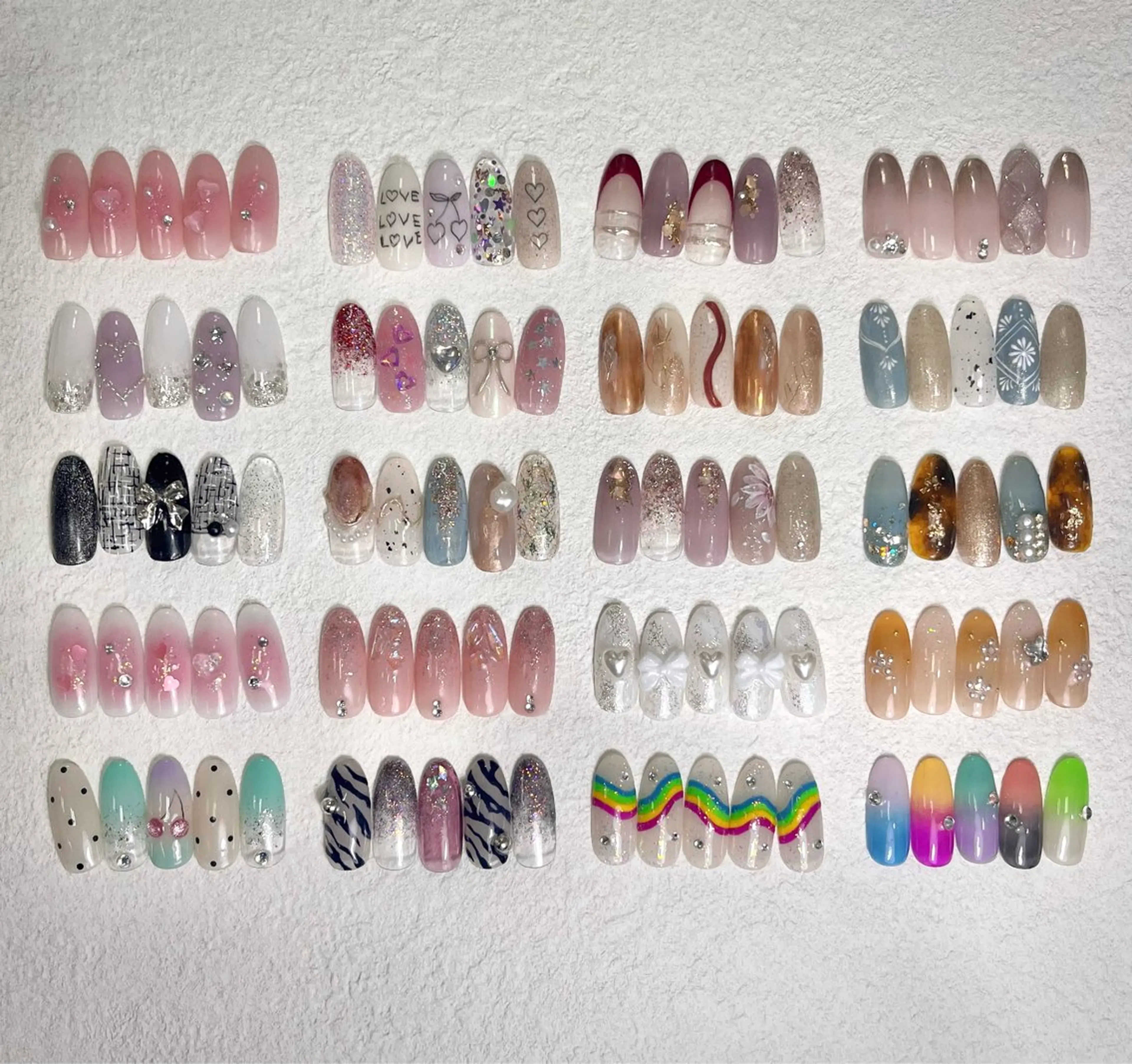 ネイル グラデーション ハート キラキラネイル 韓国ネイル ラメ(グリッター) ハンドネイル Para Sol nail　Maoのネイルデザイン