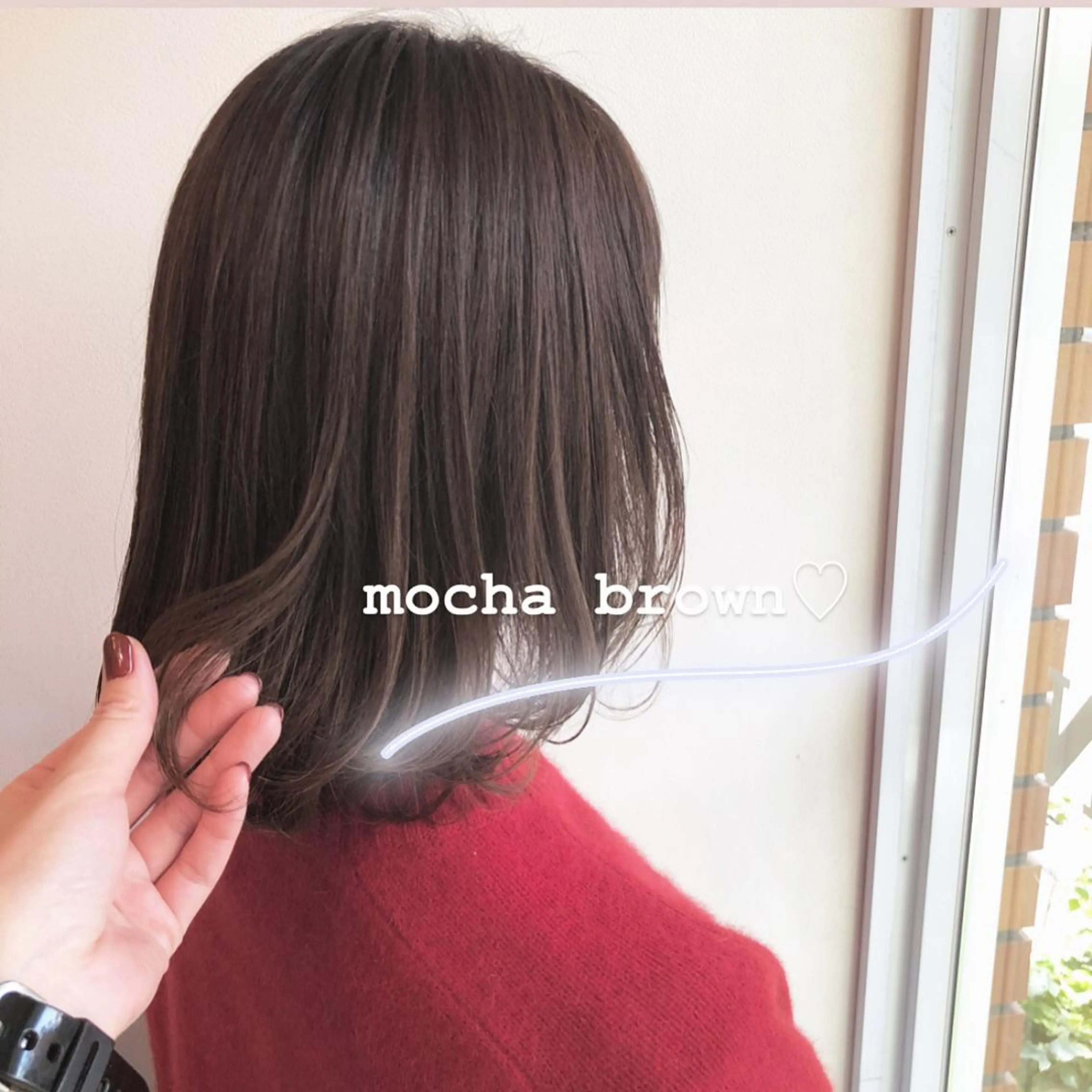 ミディアム カット ヘアカラー トリートメント ＨＩ ROのヘアスタイル