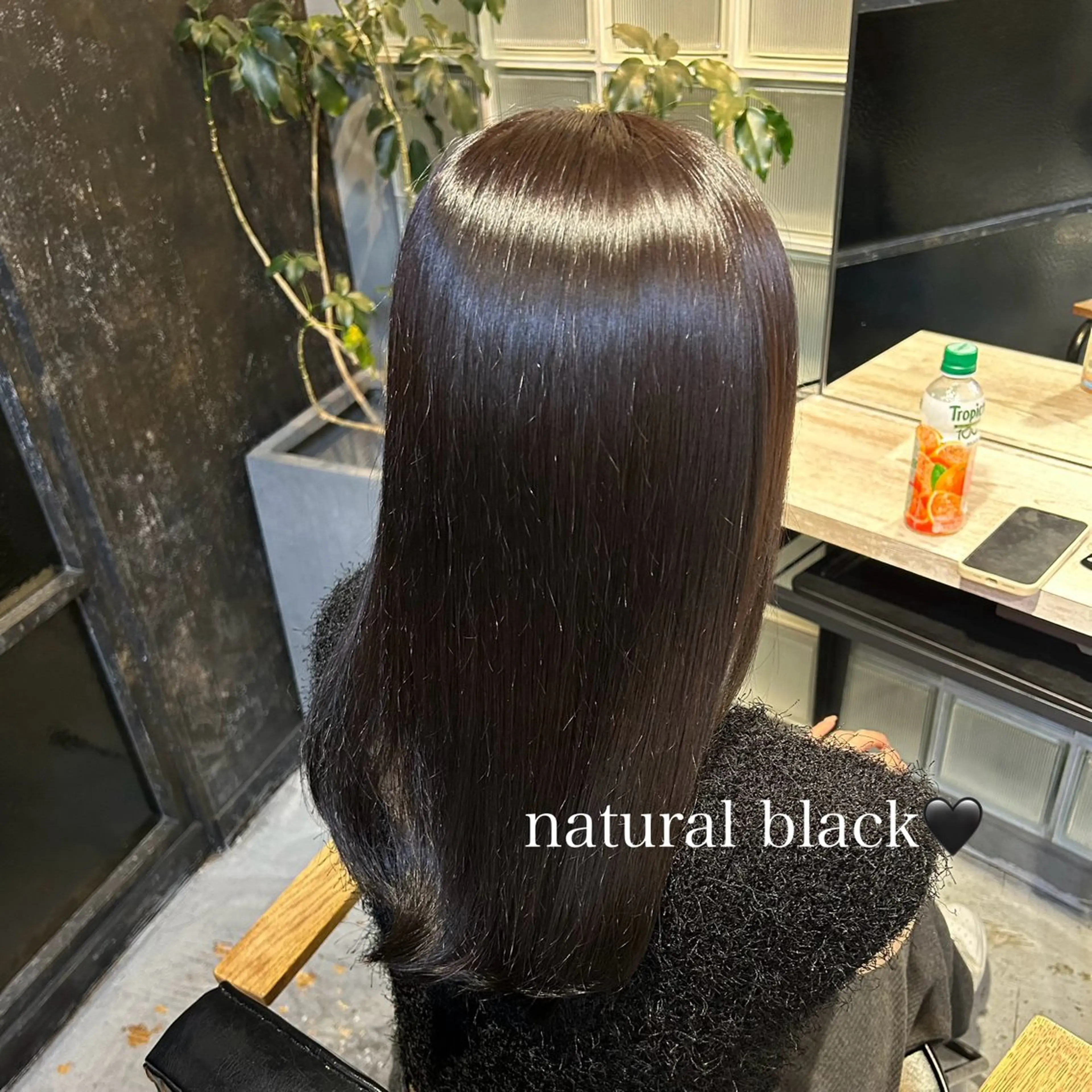 セミロング 🌷ブリーチ縮毛矯正 /mina🌷のヘアスタイル