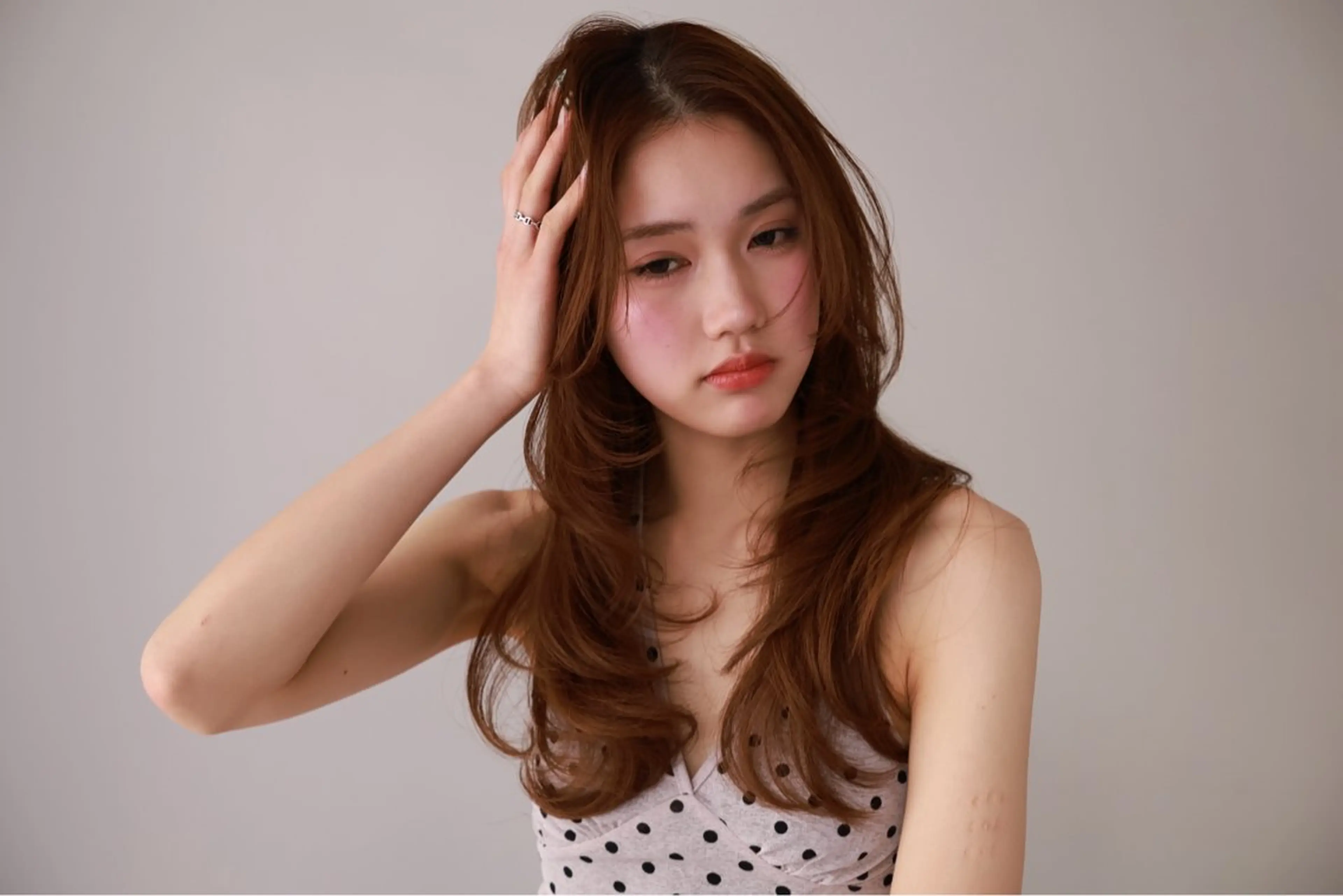 ロング レイヤーカット カット 立川🤍韓国ヘア/ レイヤー🇰🇷🖤のヘアスタイル