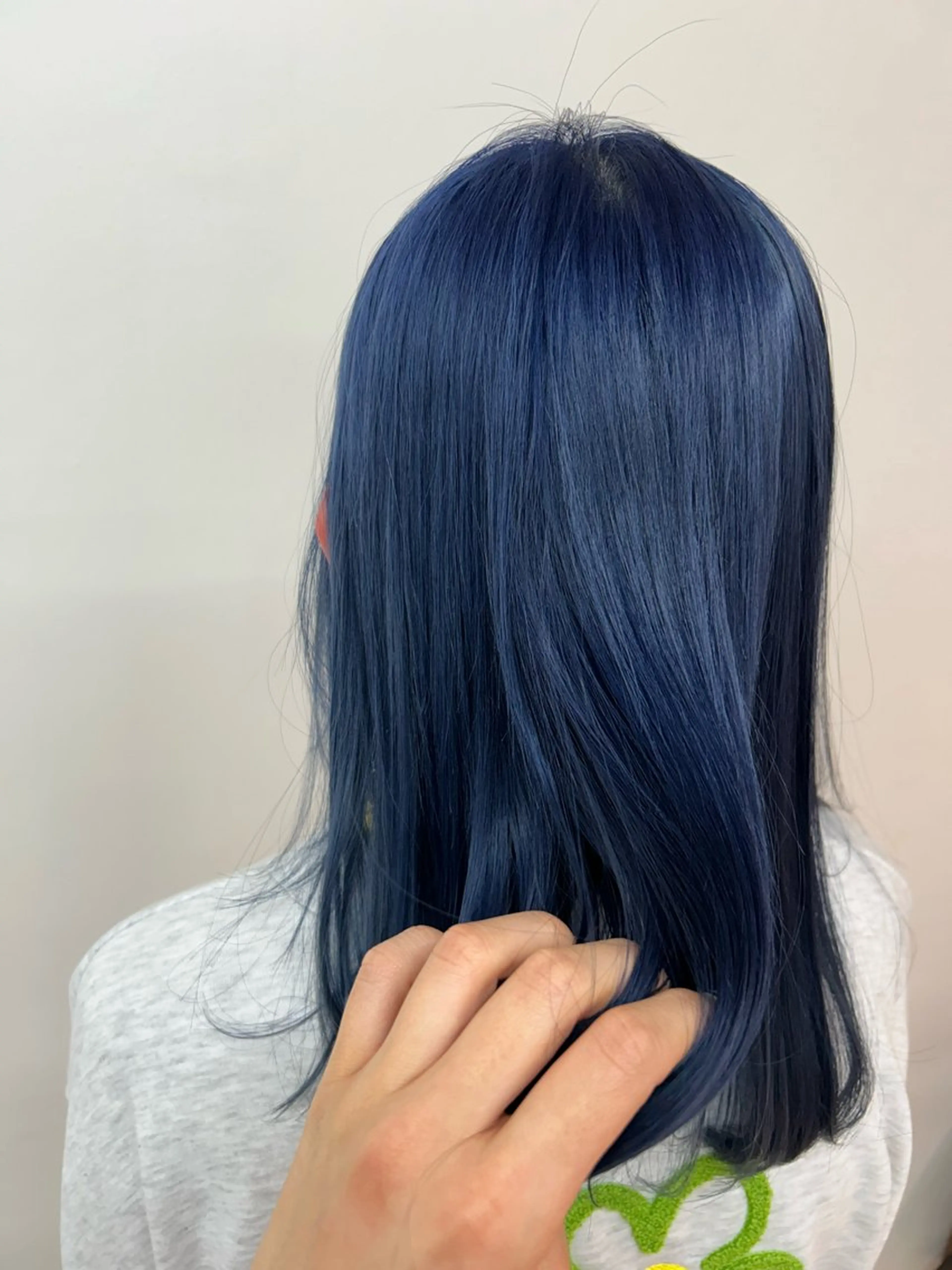 ミディアム カット 縮毛矯正 トリートメント 髪質改善/艶カラー /レイヤーカット💛のヘアスタイル