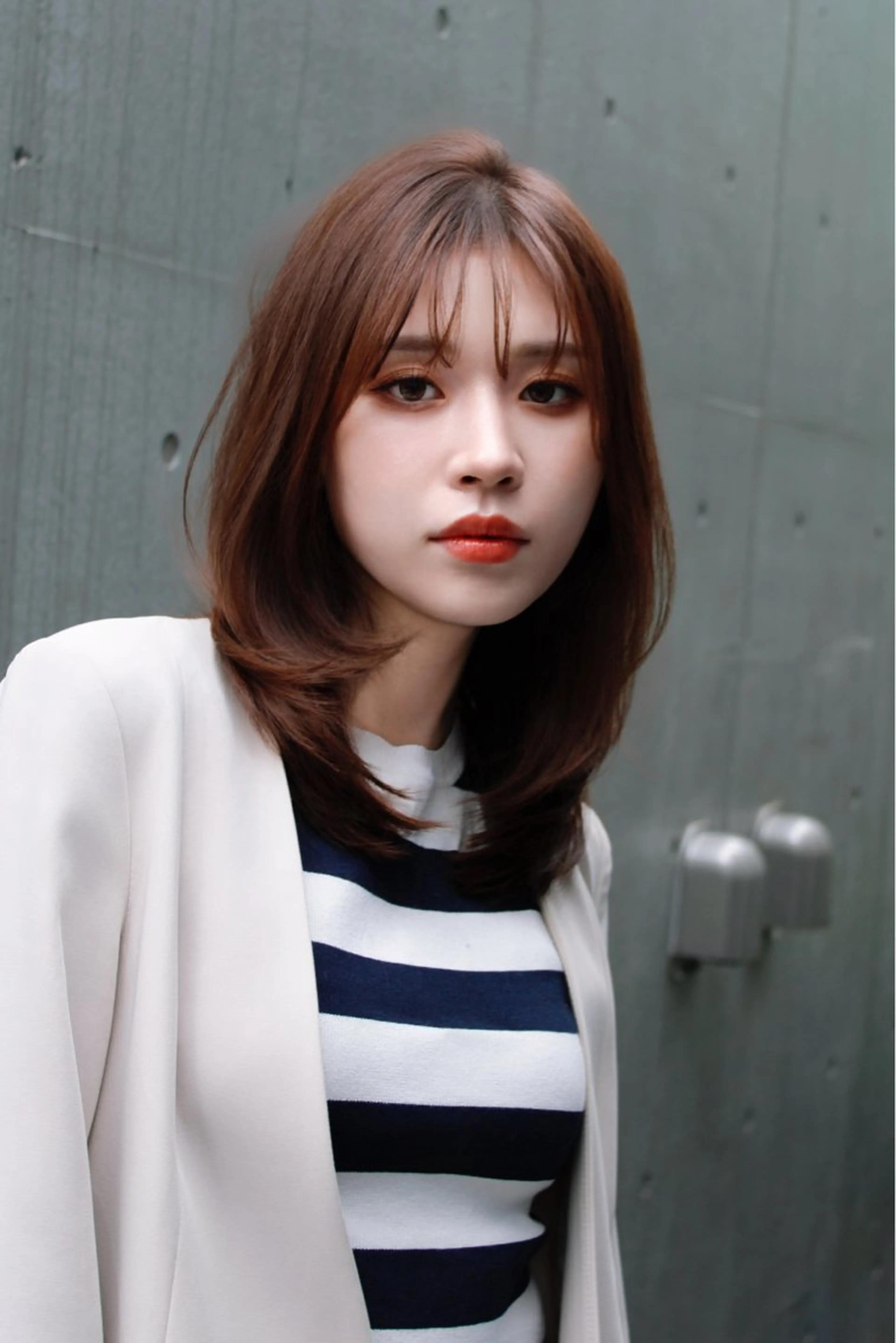 ミディアム ROBBY 表参道yuseiのヘアスタイル