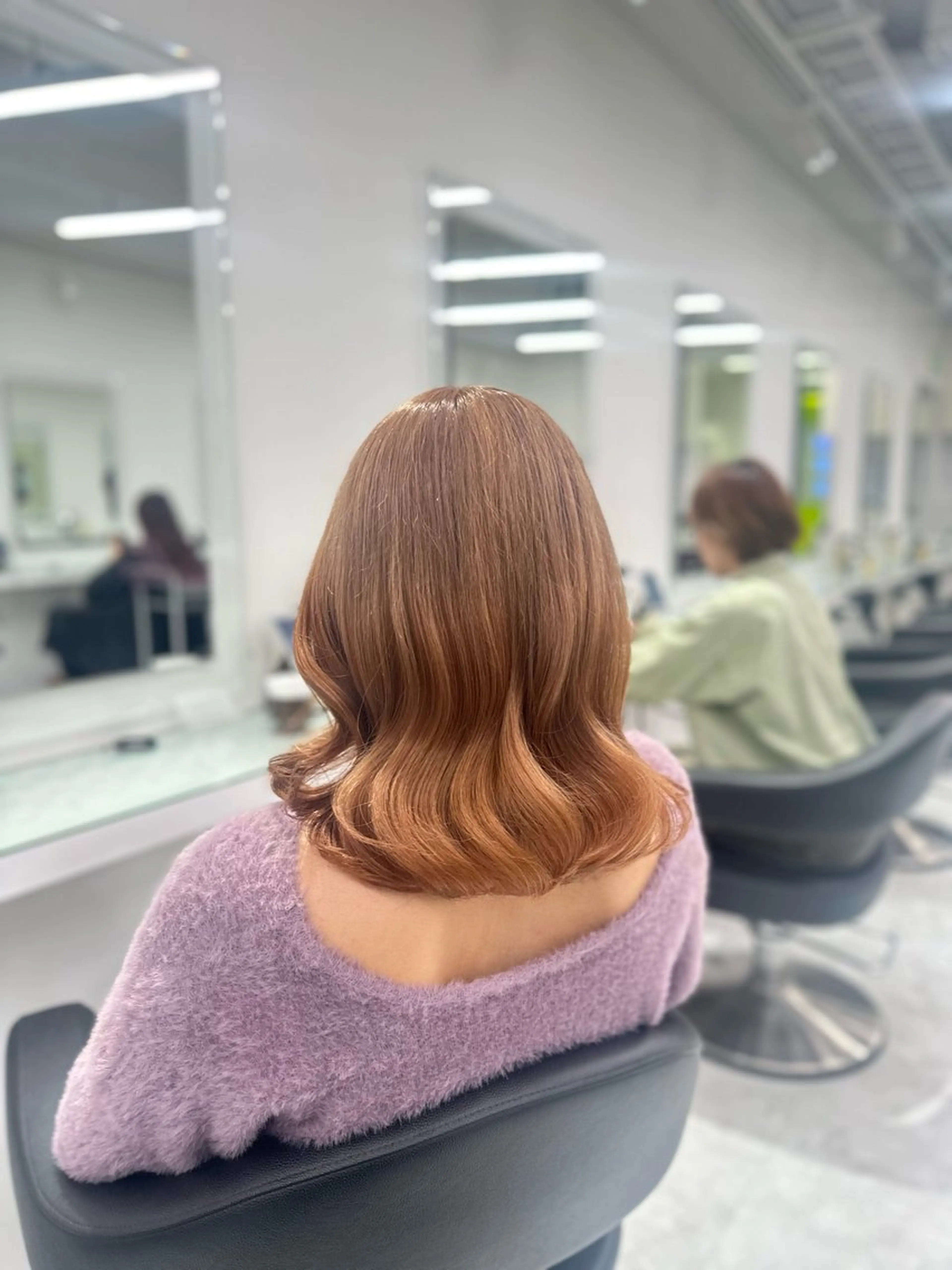 セミロング カラー ヘアカラー トリートメント ヘッドスパ ヘアセット ❄最強かわいいカラー ❄️MINA❄️のヘアスタイル