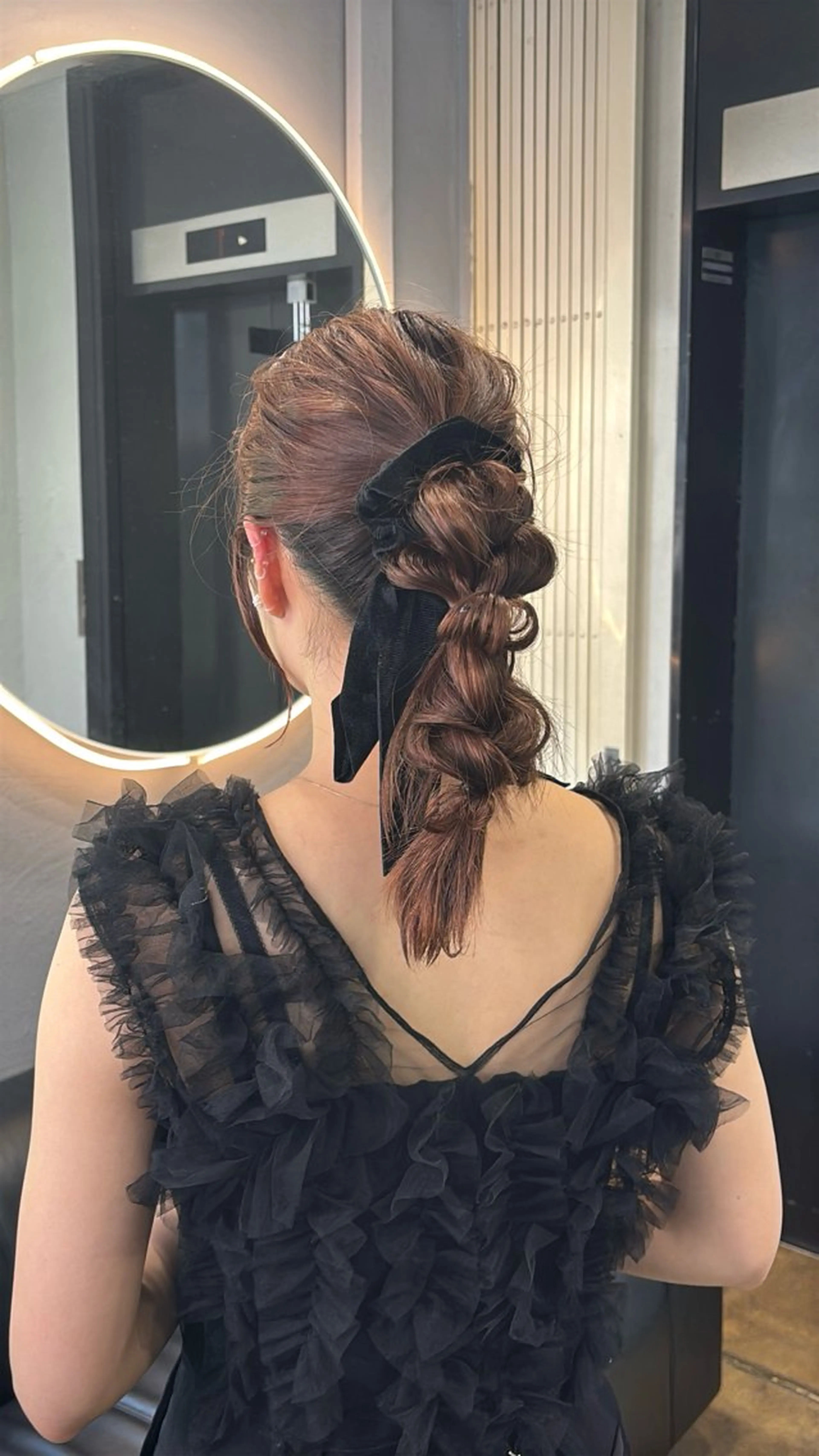 ヘアアレンジ ヘアセット 韓国ヘア/ブリーチ無 しWカラー/オリーブのヘアスタイル