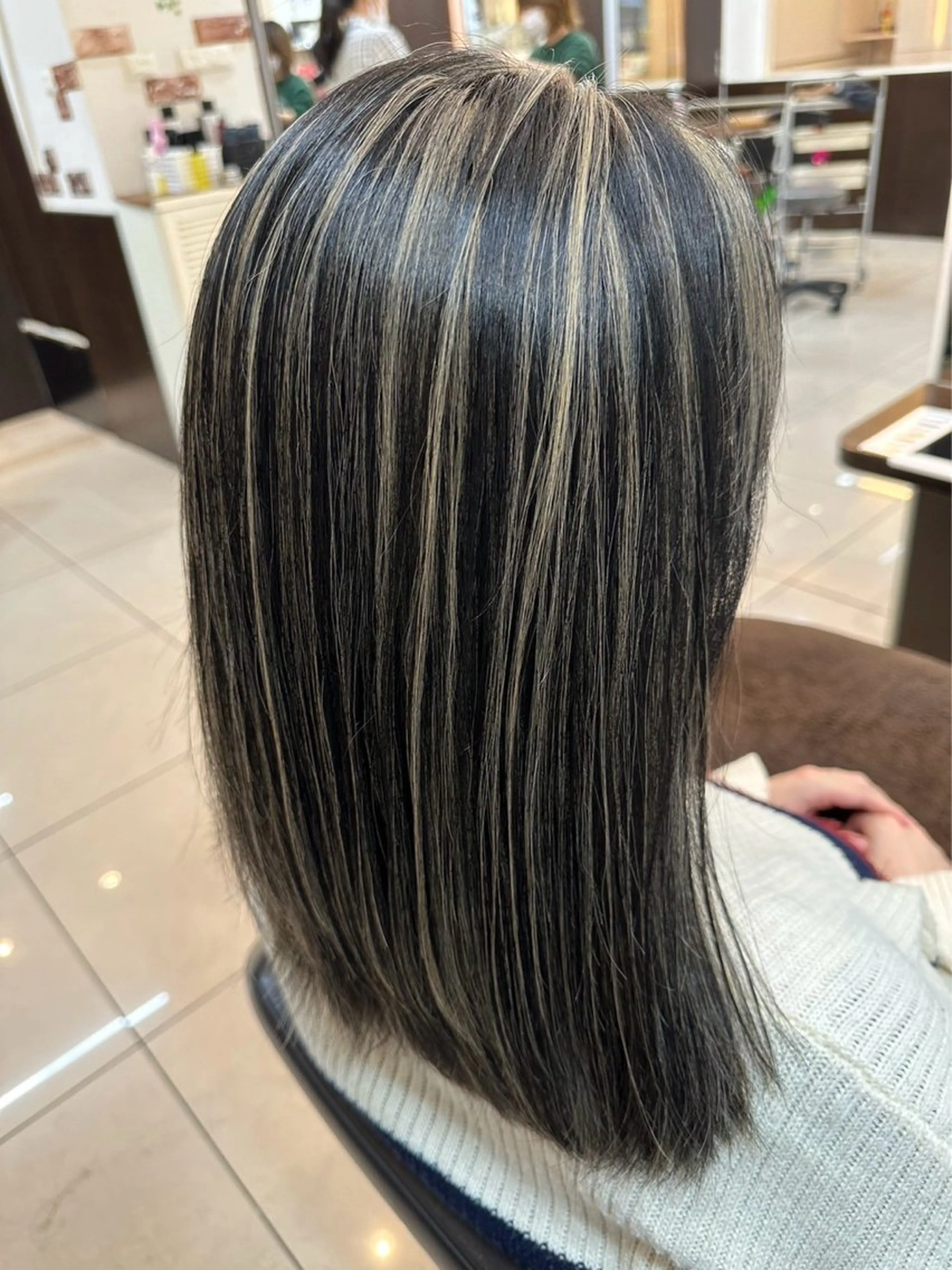 セミロング 🍒 SANA🍒のヘアスタイル