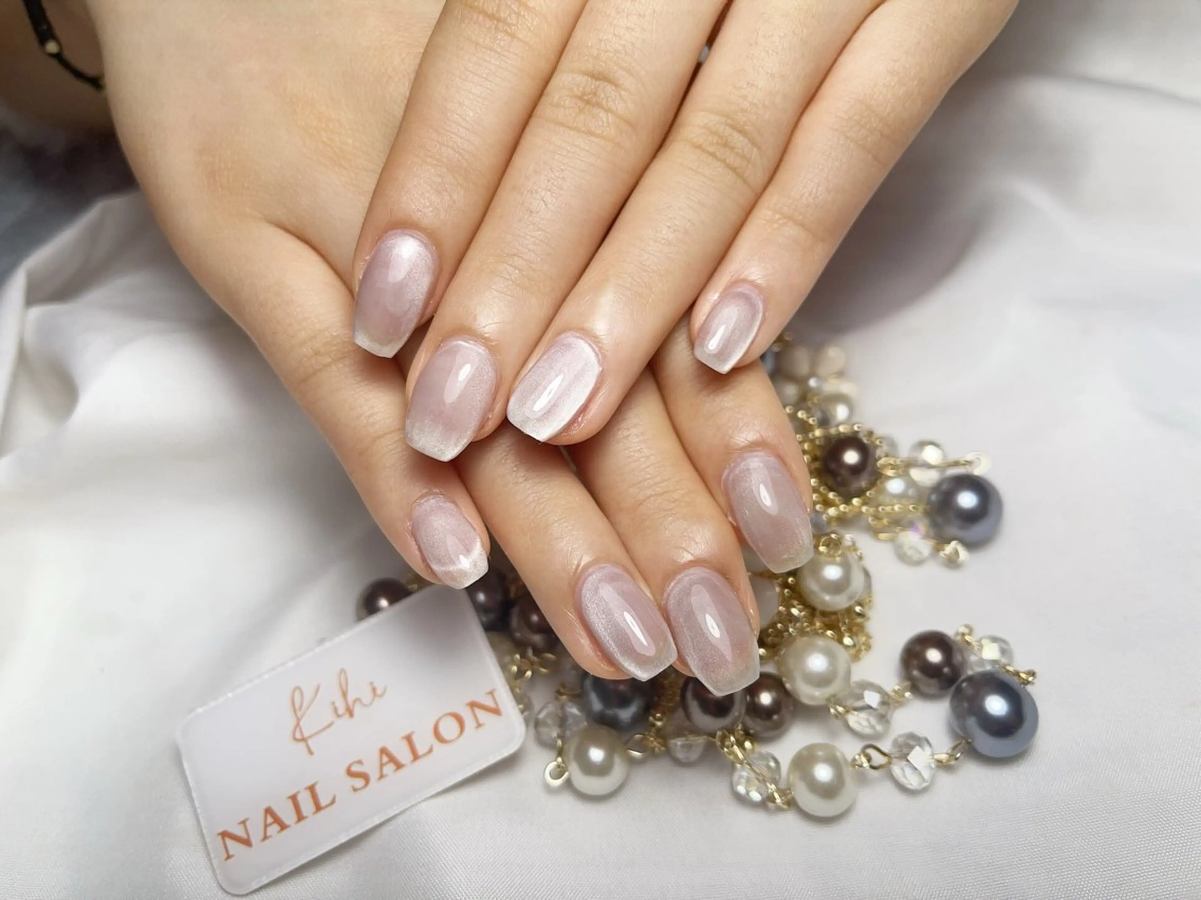 ネイル アートネイル フレンチネイル ジェルネイル グラデーション 韓国ネイル ハンドネイル ハンドケア さくら💮💮 【オフ無料】のネイルデザイン