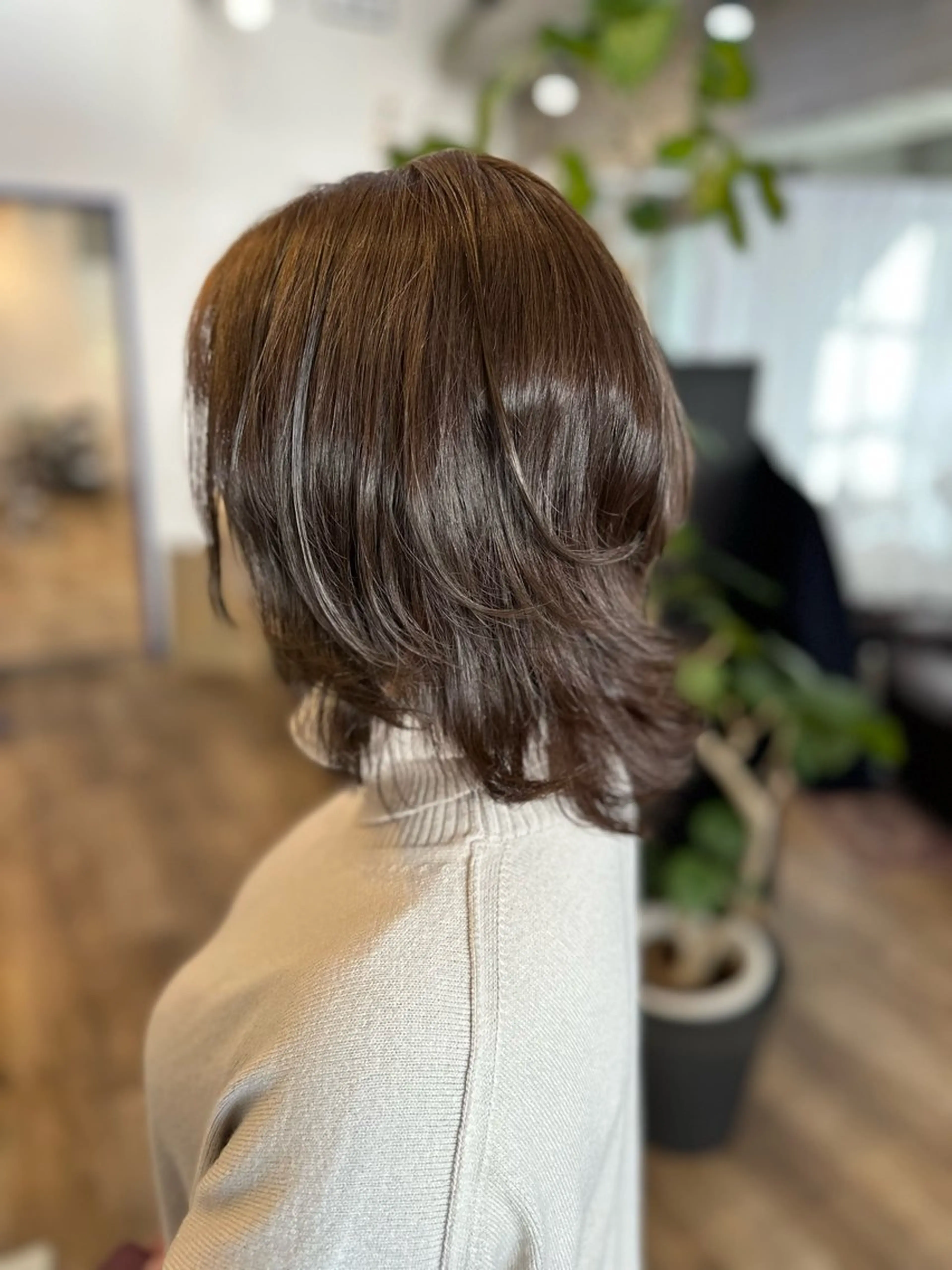 ミディアム Liere ISHIZUのヘアスタイル