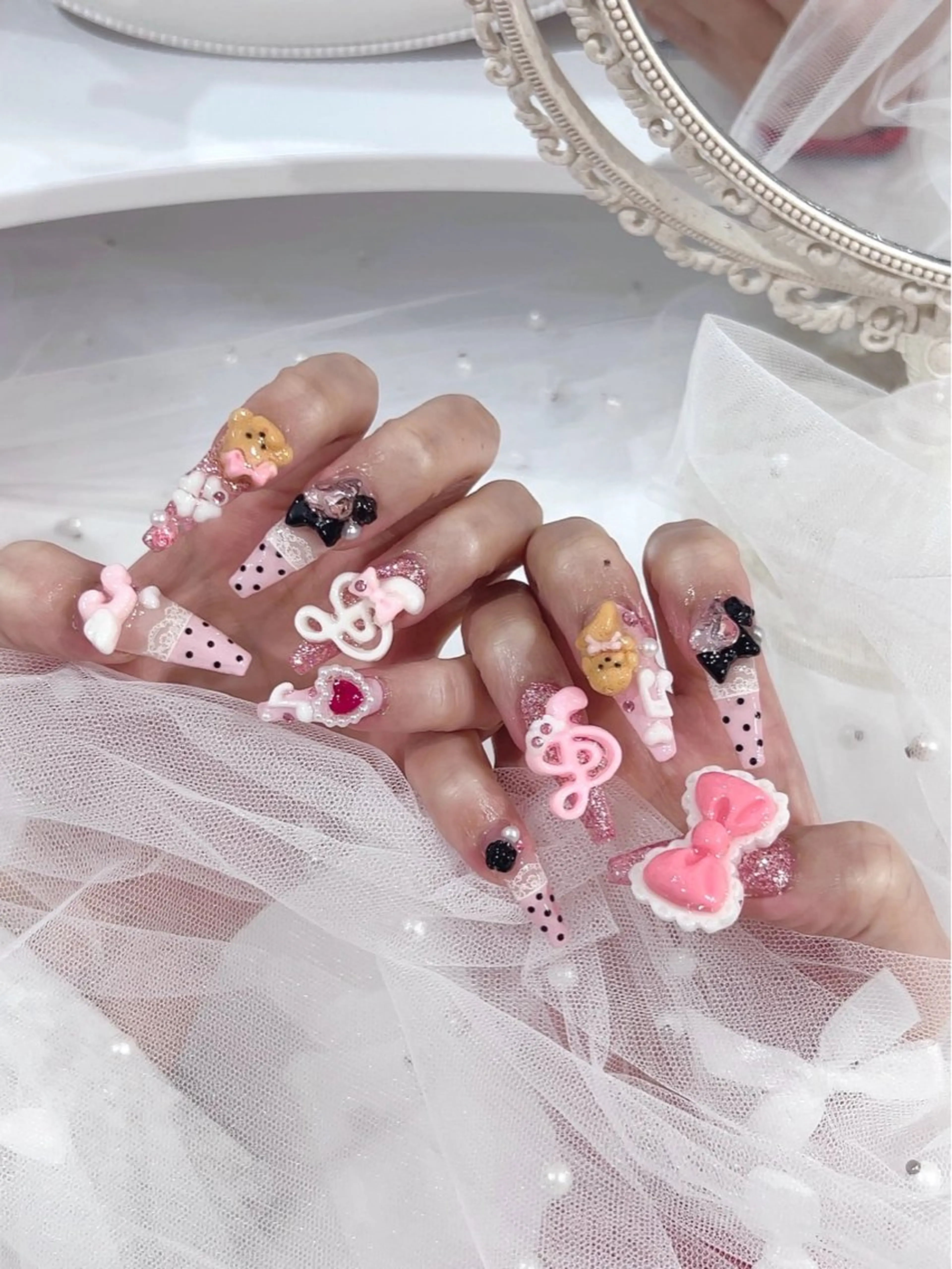 ネイル Miss Shirley新宿のネイルデザイン