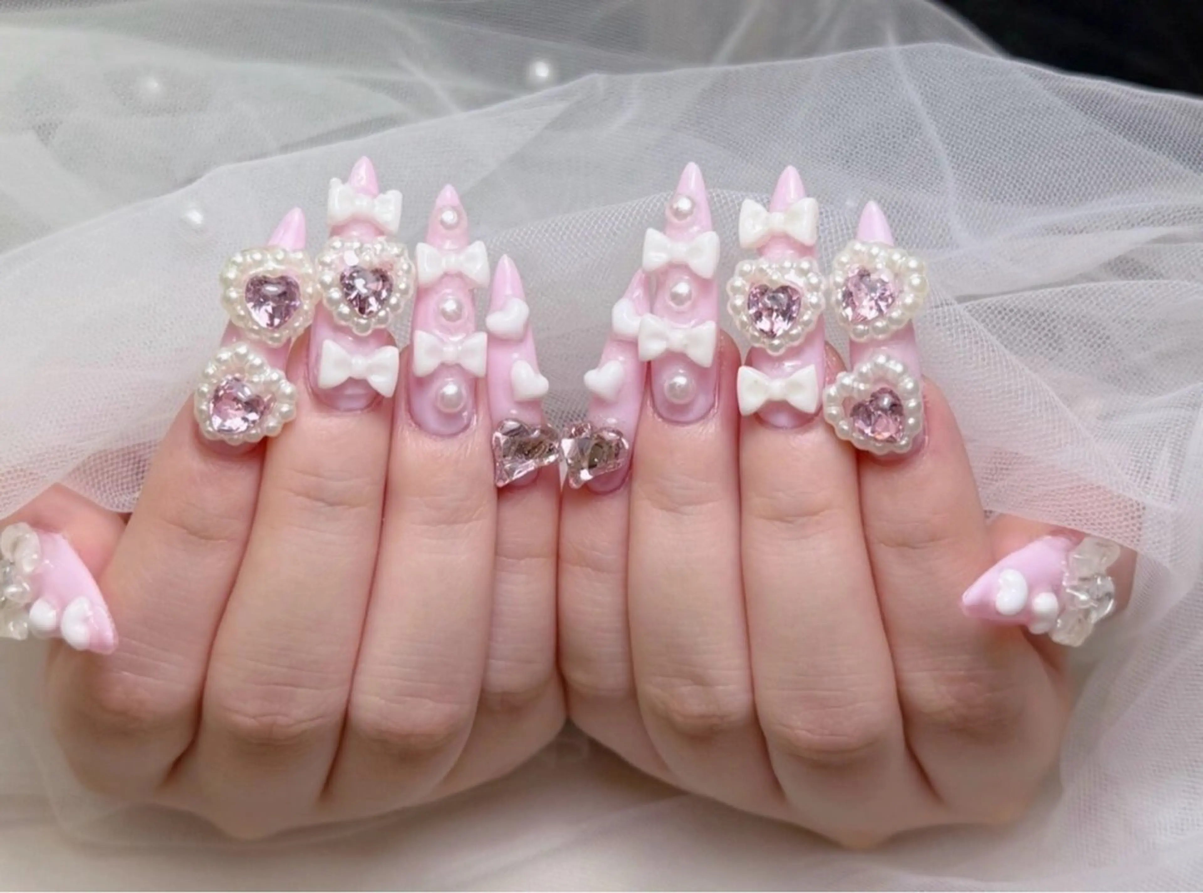 ネイル ハンドネイル MIYU．nail Mariaのネイルデザイン