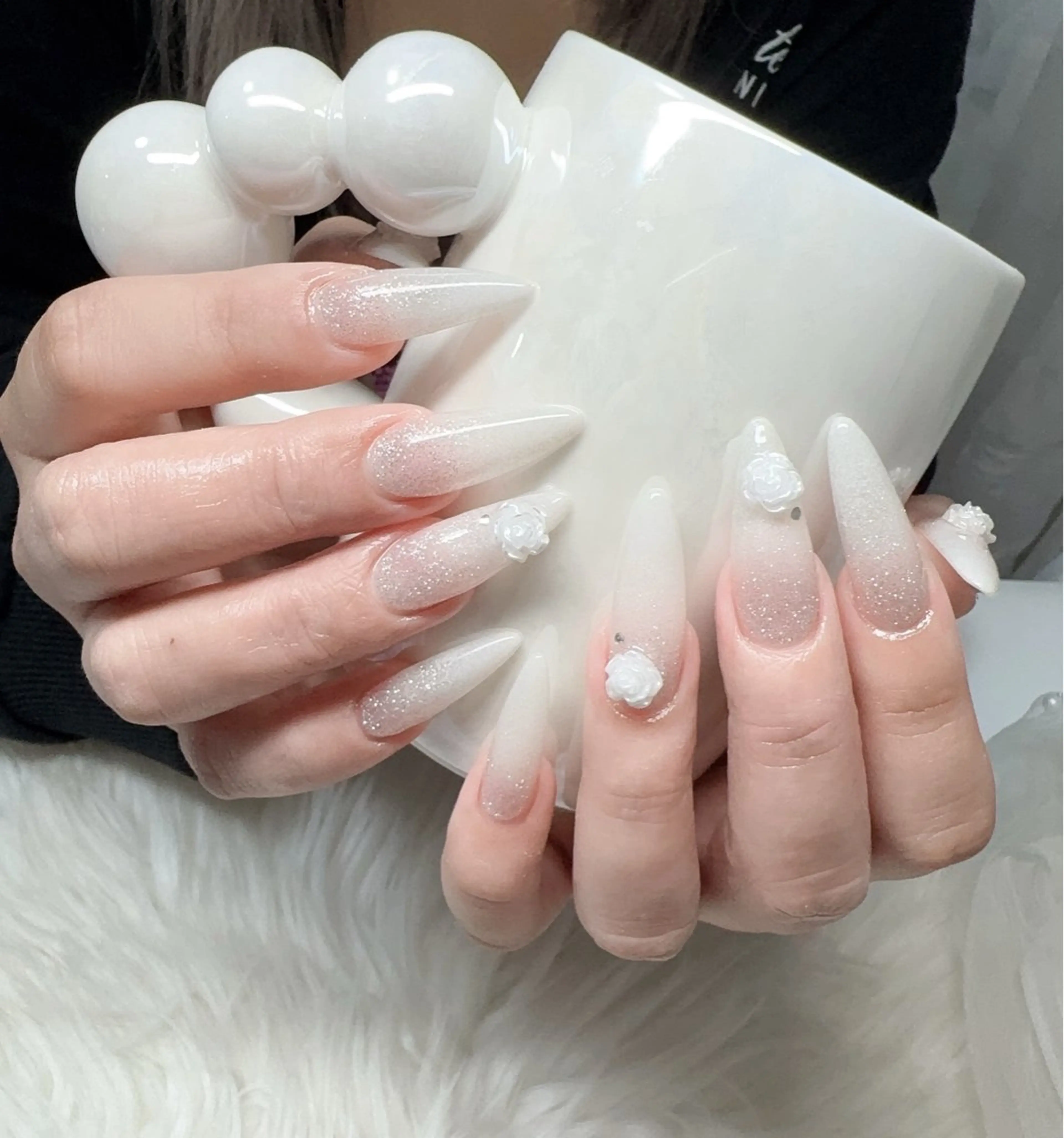 ネイル ハンドネイル &ME ネイルサロンのネイルデザイン