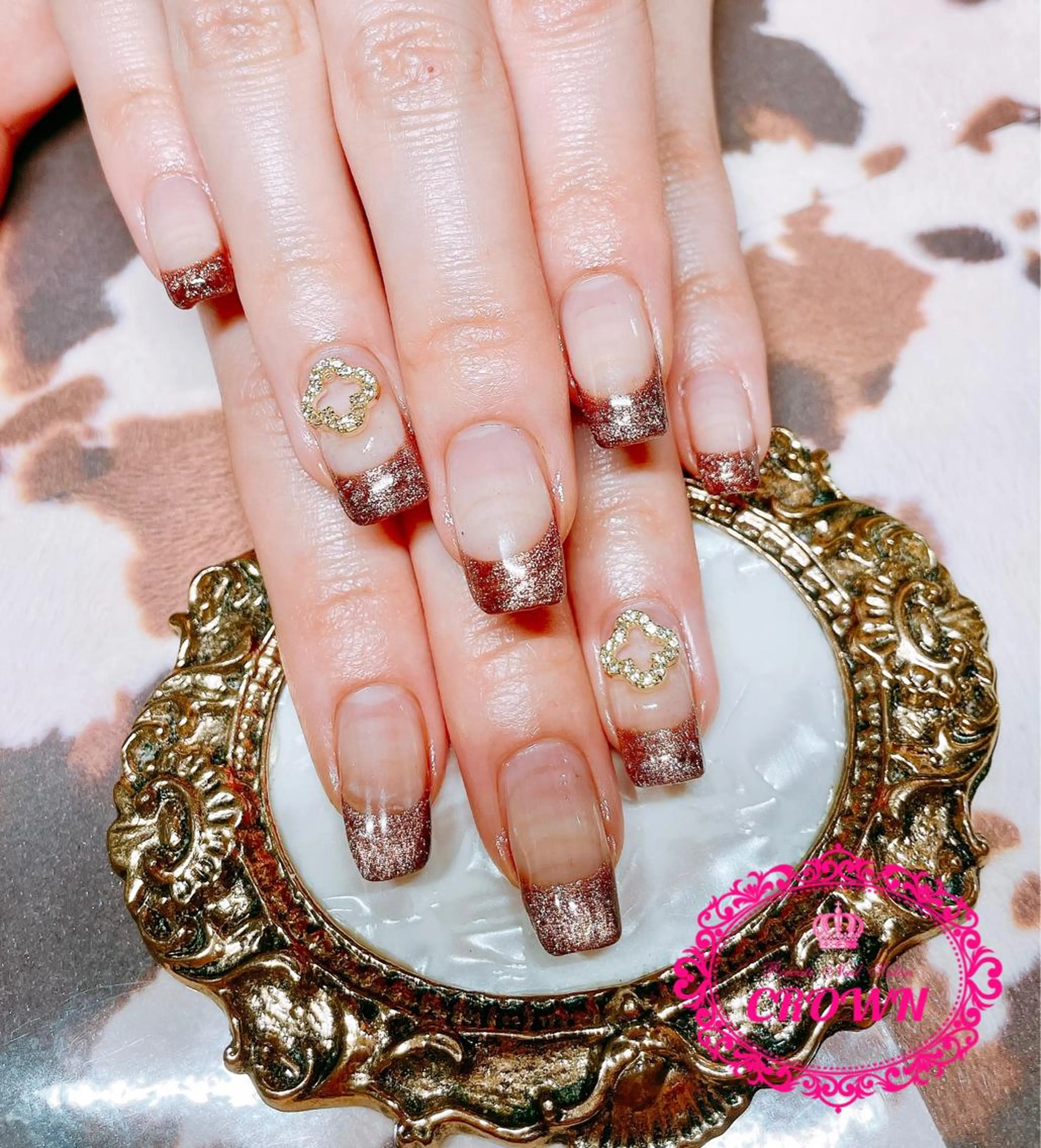 ネイル CROWN プライベートサロンのネイルデザイン