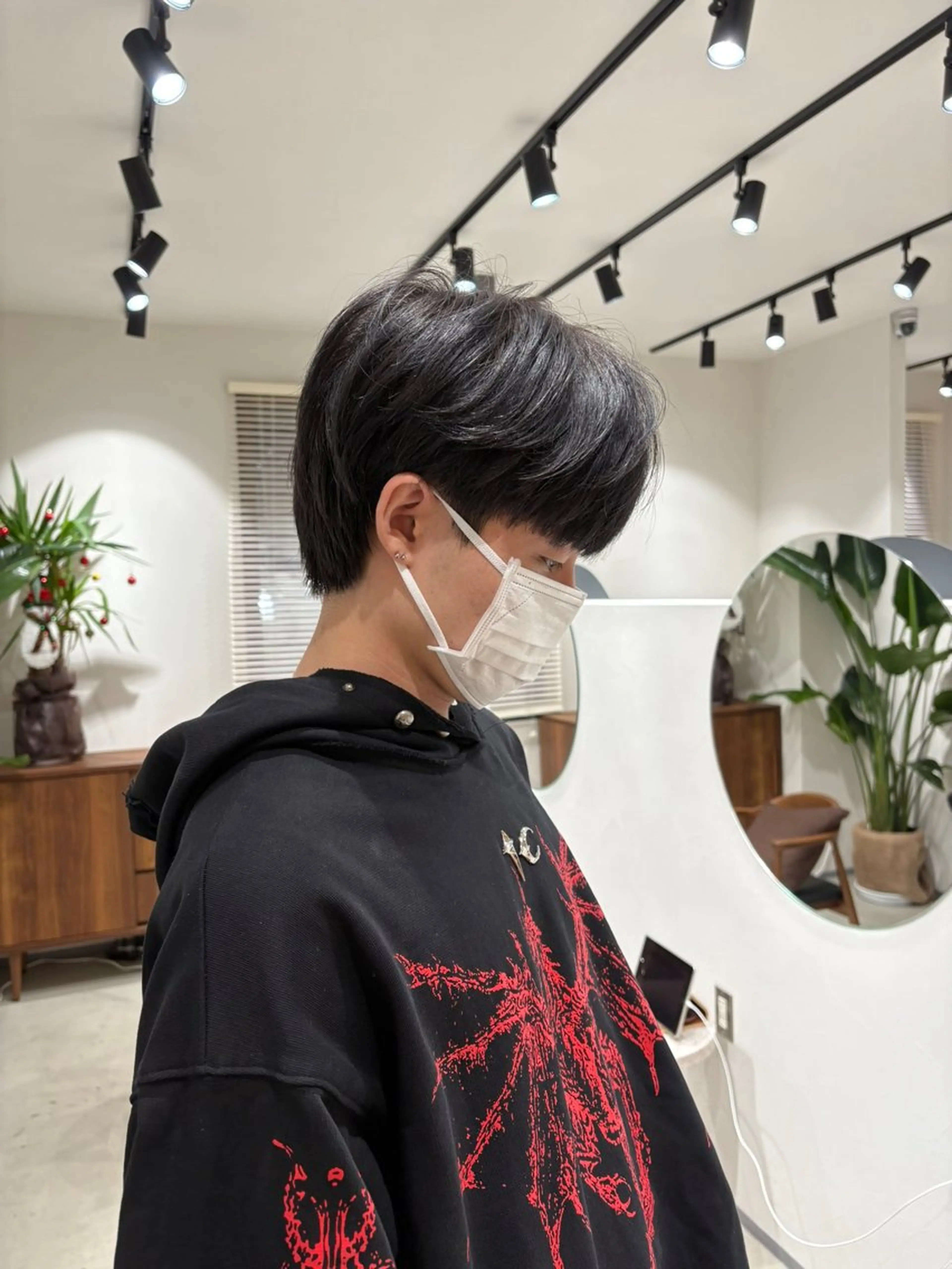 ショート メンズ マッシュ シースルーマッシュ 刈り上げ カット ボブ/レイヤー /河内温太のヘアスタイル