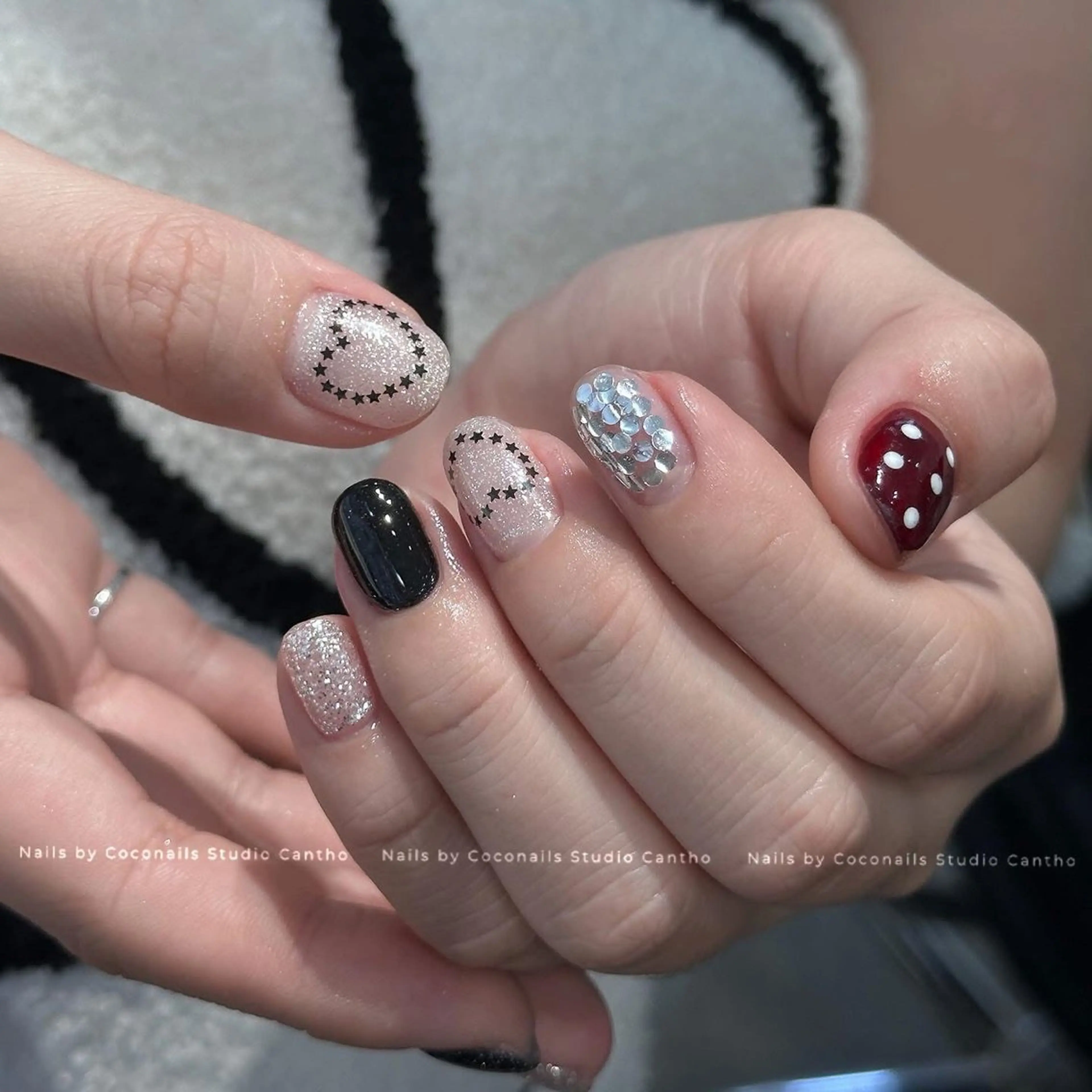 ネイル グラデーション ラメ(グリッター) マグネットネイル ミラーネイル ニュアンスネイル ハンドネイル Lumi de nailsのネイルデザイン