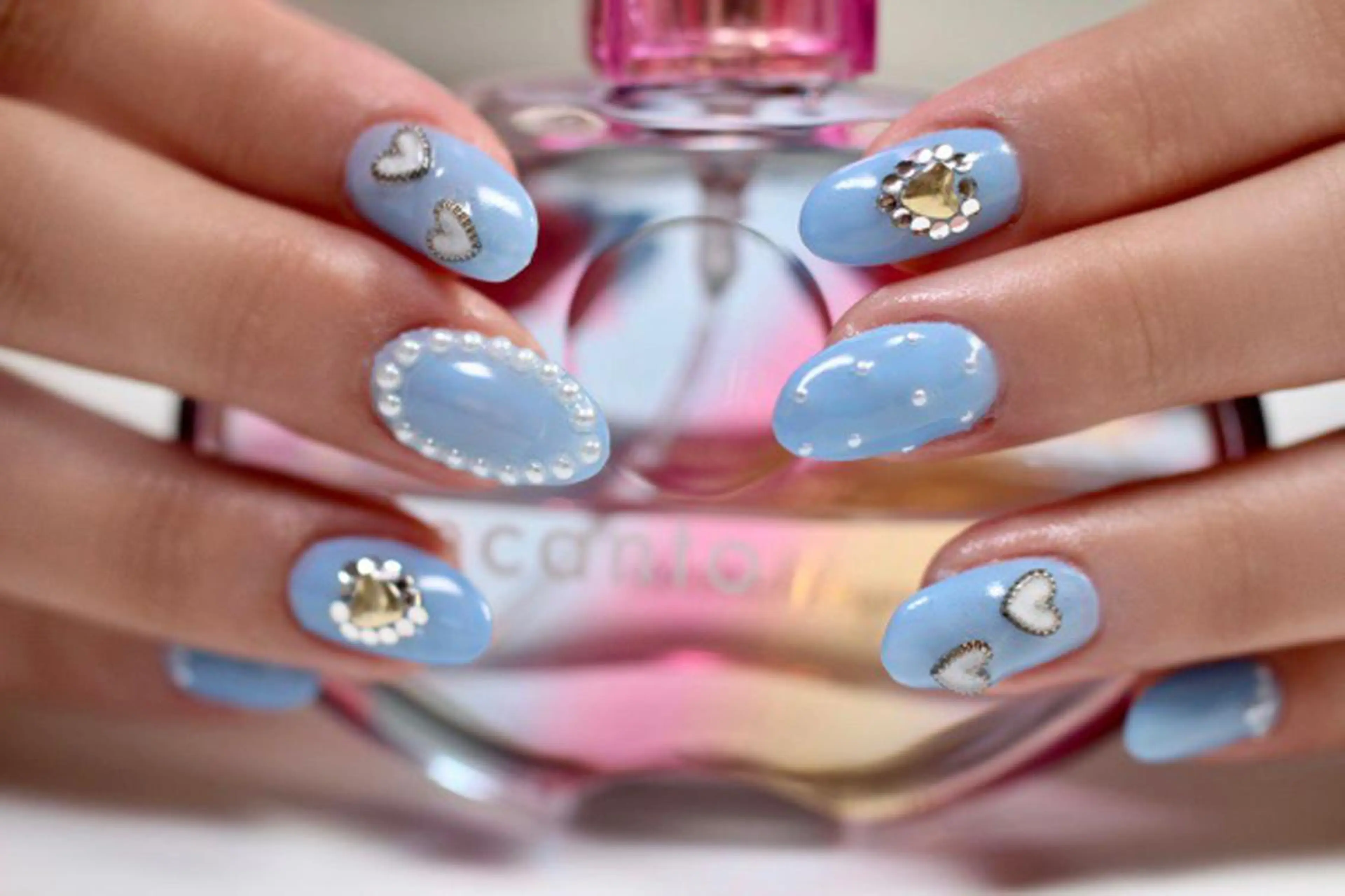 ネイル アートネイル ジェルネイル スカルプネイル ママリンド　志村坂上店所属・しみ えんのネイルデザイン