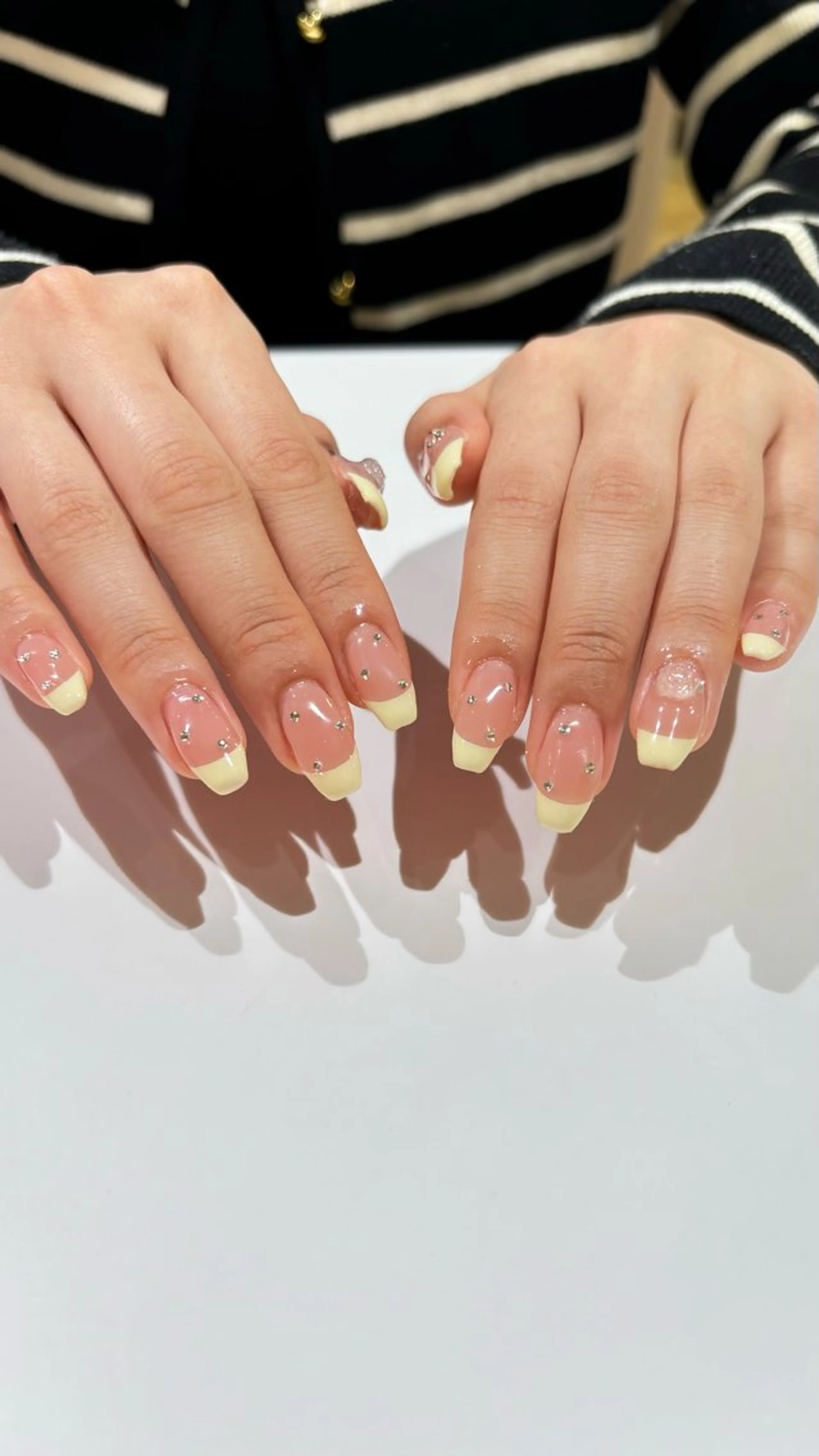 ネイル ハンドネイル 🤍 YUI 🤍のネイルデザイン