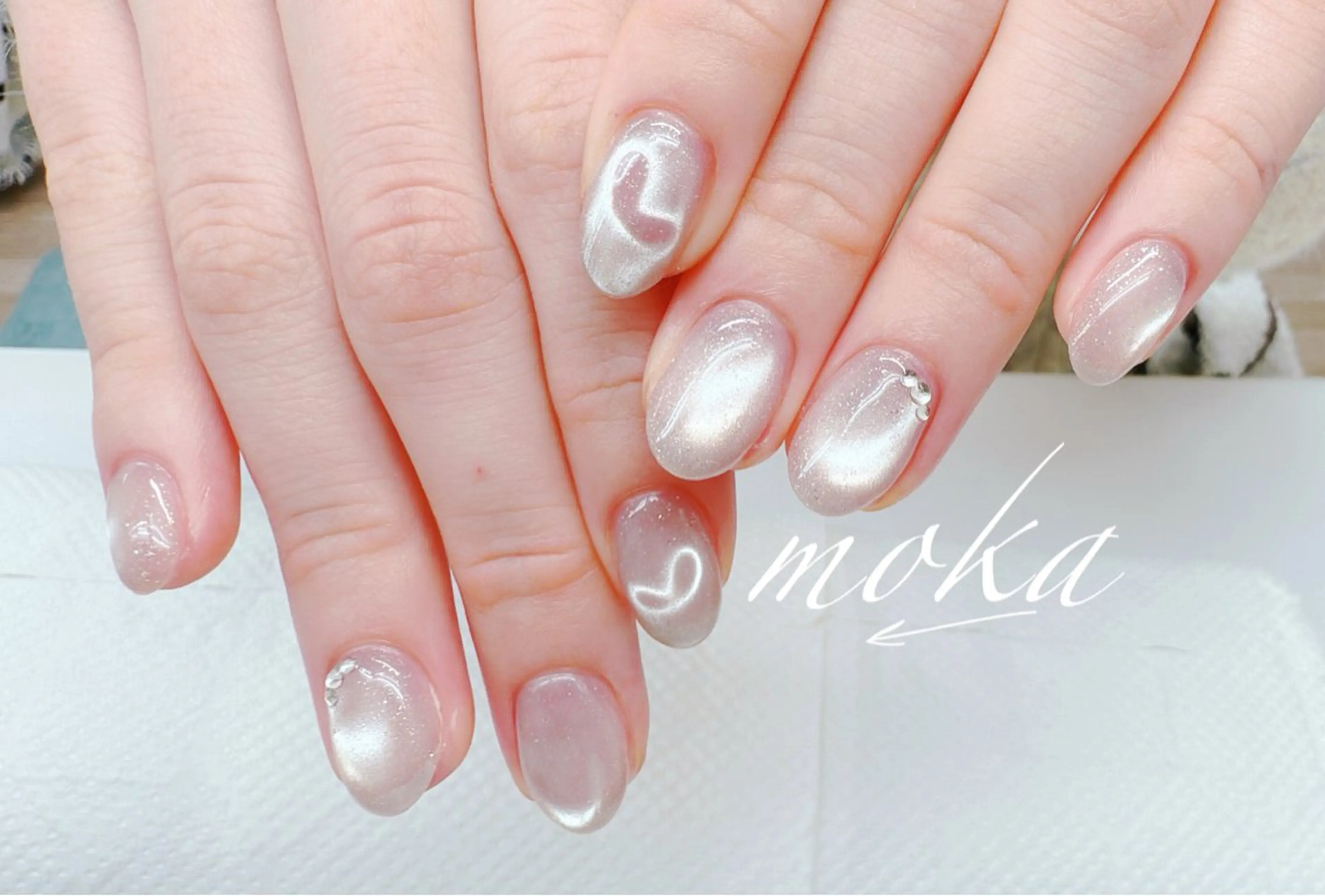 ネイル 胡蝶蘭レディースサロ ンNailMOKAのネイルデザイン