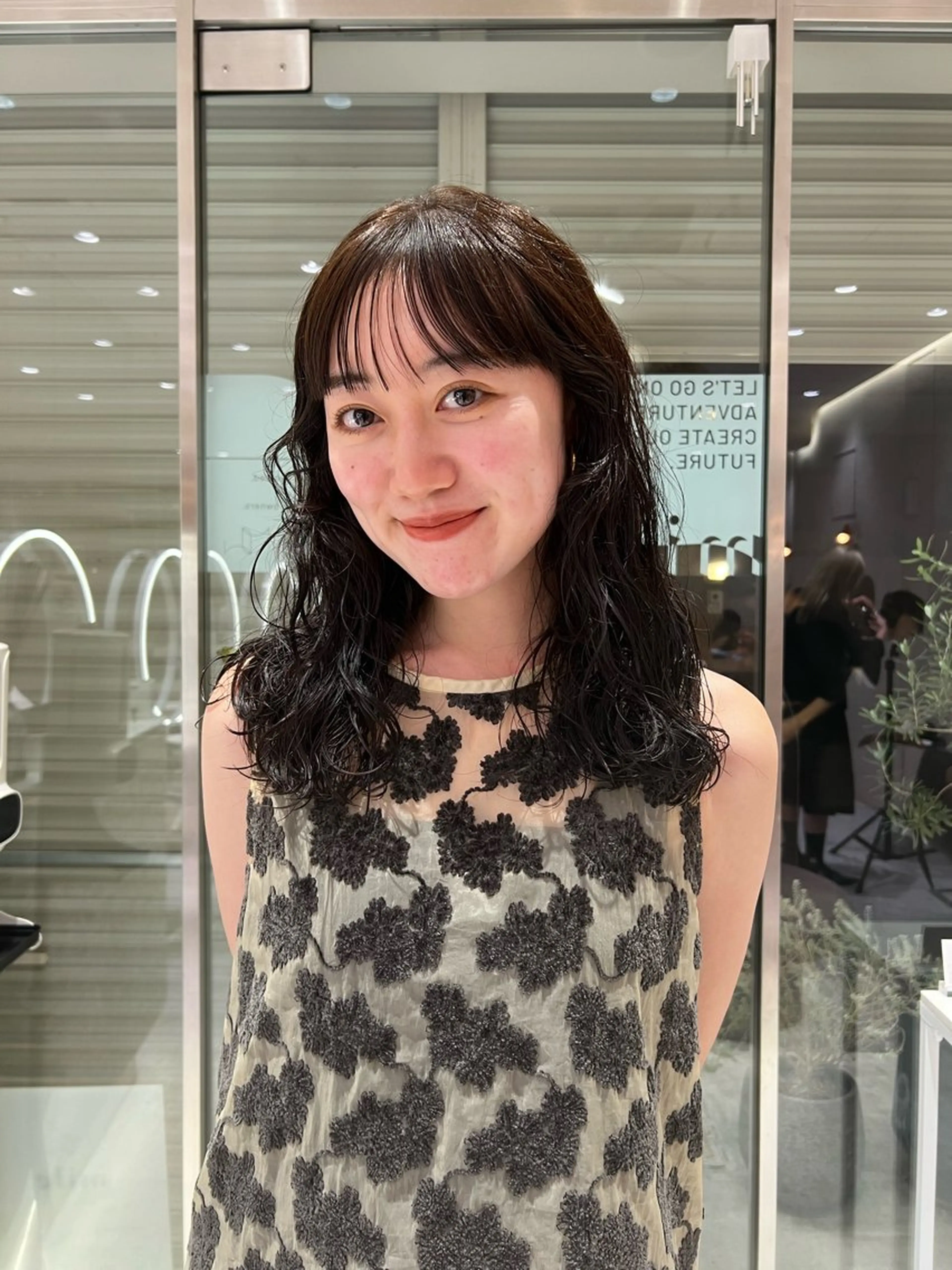 セミロング パーマ セミロングパーマ mei 🌔 似合わせヘルシーヘアのヘアスタイル