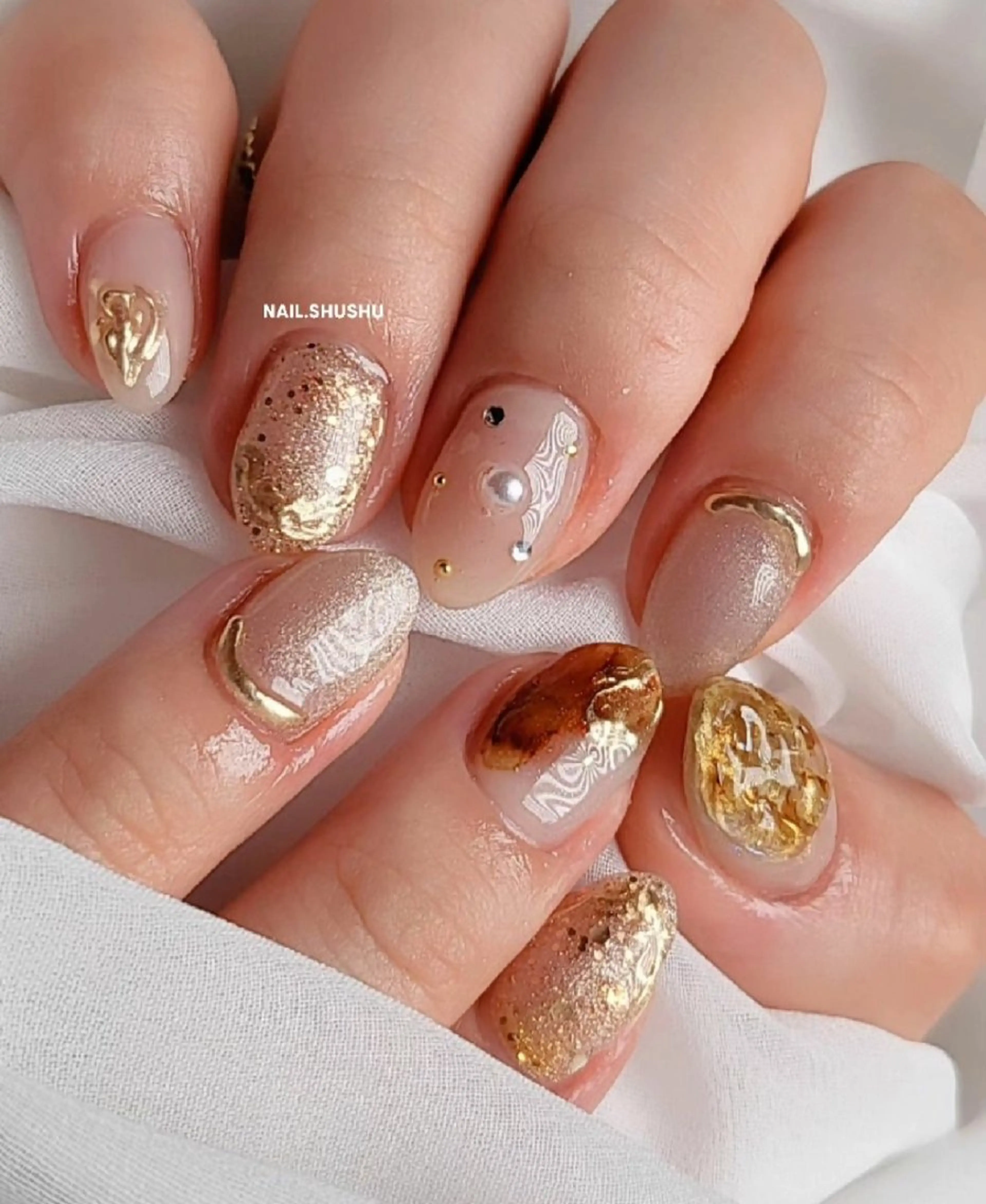 ネイル 持ち込み ニュアンスネイル ワンカラーネイル シンプルネイル 3dパーツ/流行り 👧shushu❤️のネイルデザイン