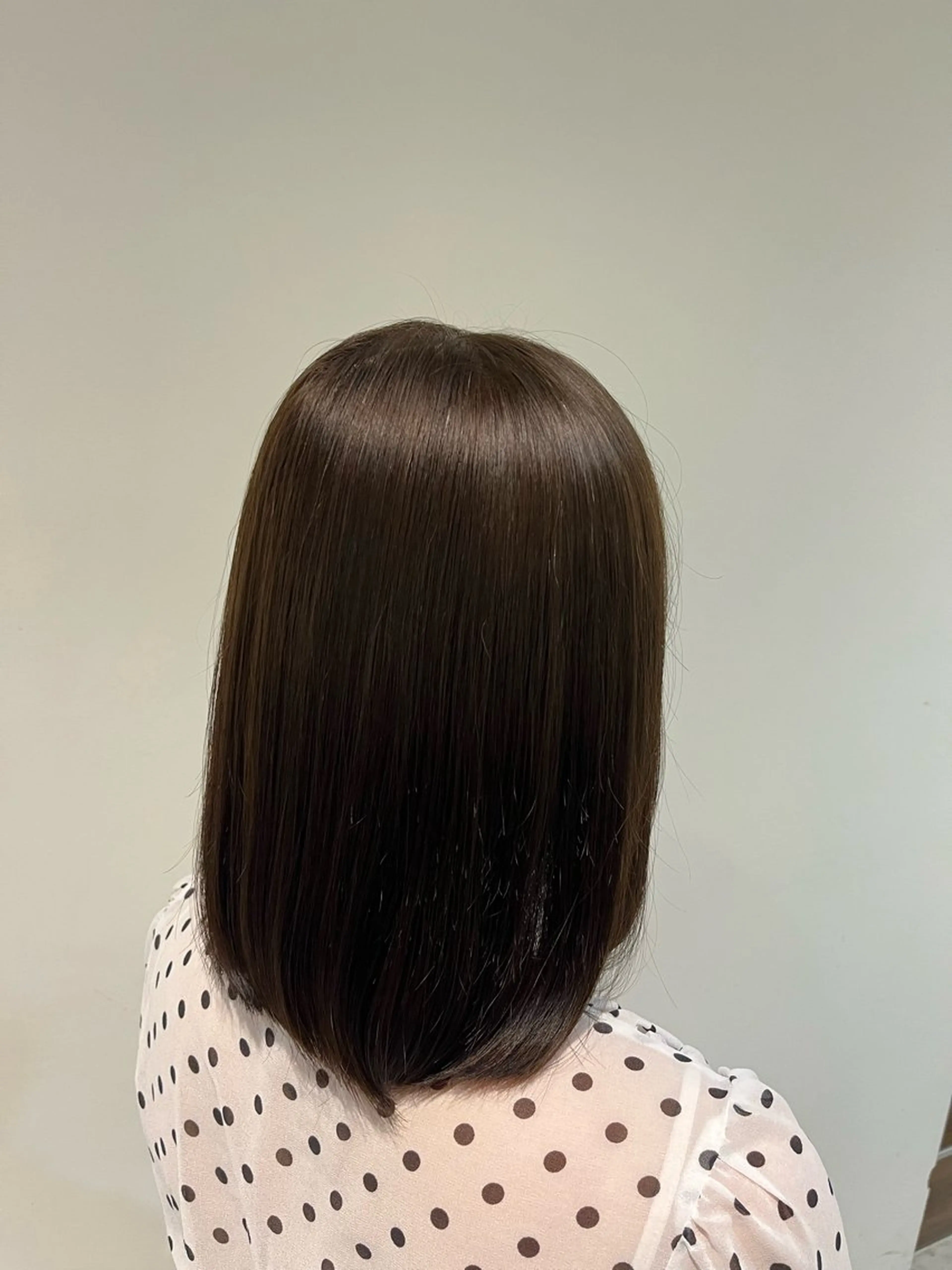 ミディアム カラー ベージュカラー オリーブベージュ Cadre新小岩🫧 栗原葵のヘアスタイル