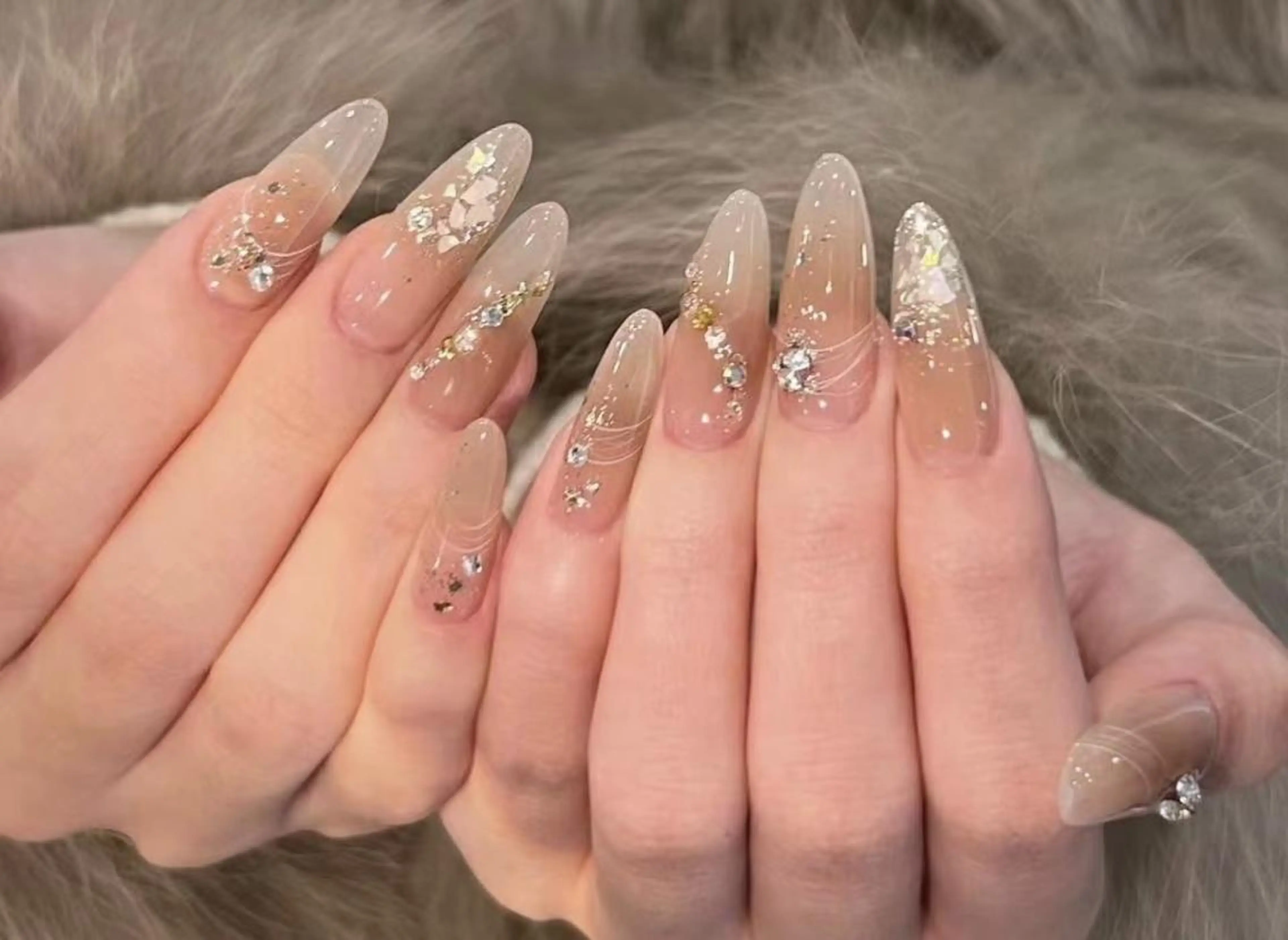 ネイル AB マツエクネイルサロンのネイルデザイン