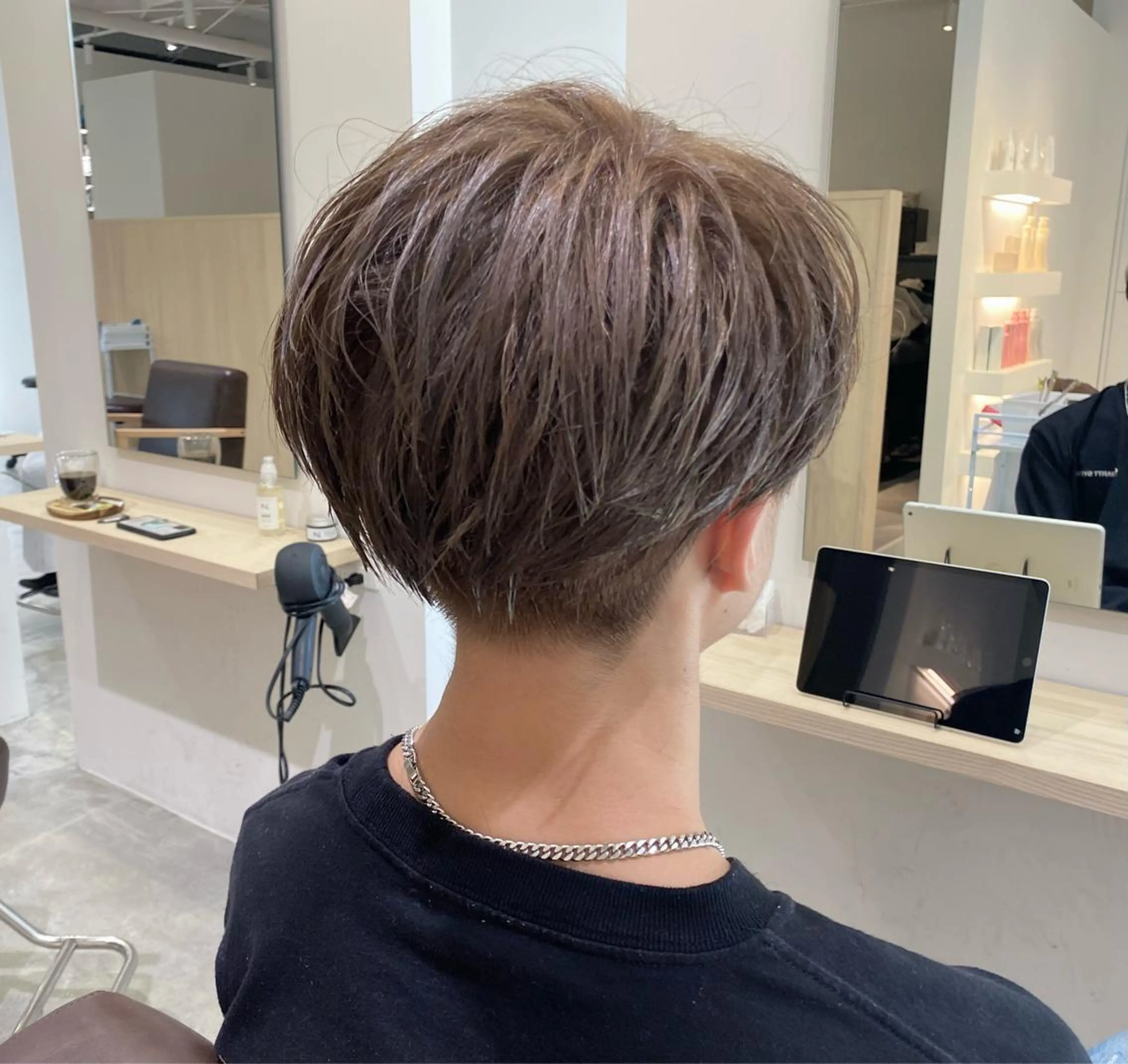 new髪の浮き解消!【ダウンパーマ+メンズカット】¥9900 ハチ部分のボリュームを抑え頭の形を綺麗に見せてくれます✨✨の写真