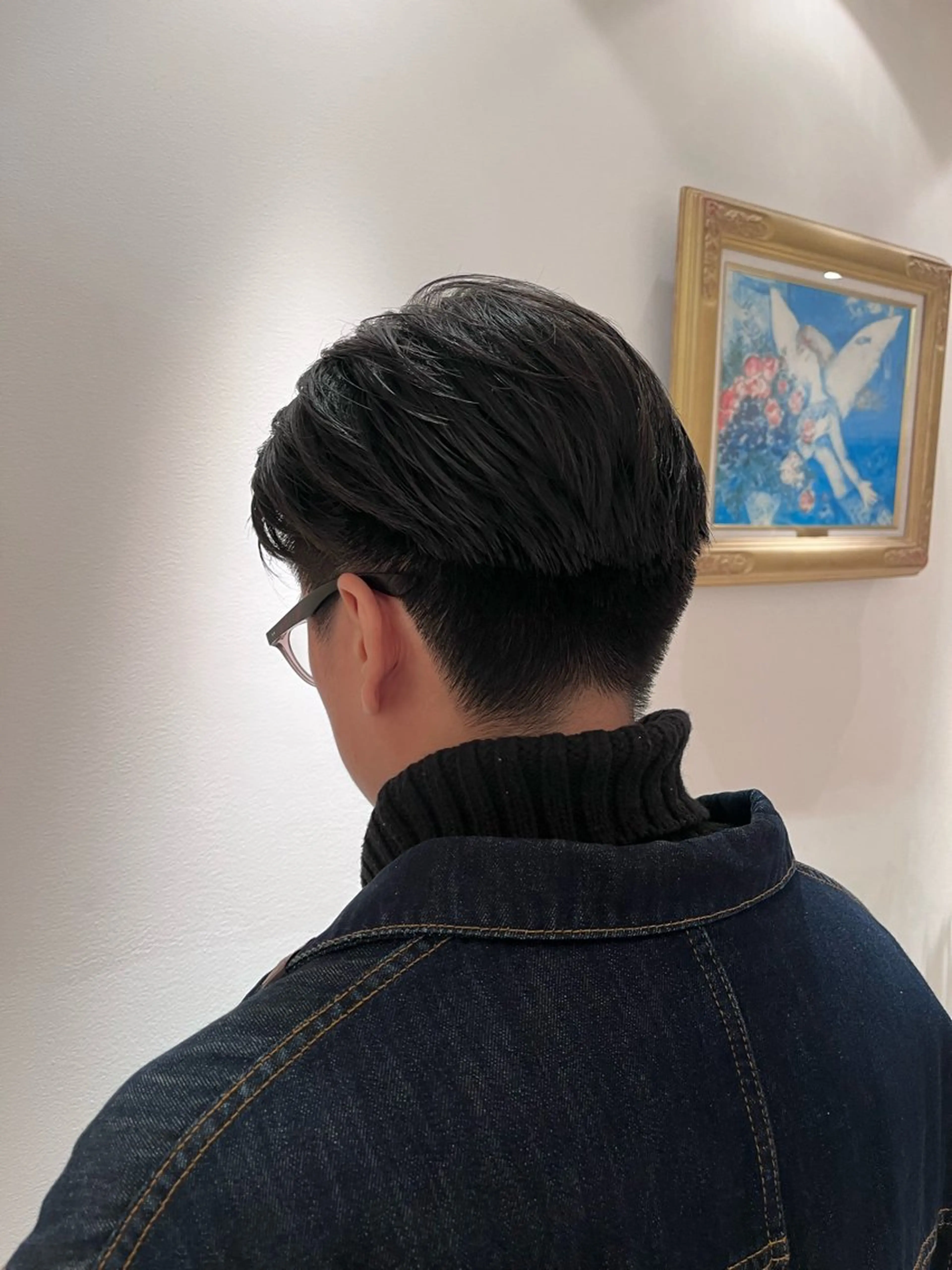 《U30限定》 🌿 𝙢𝙚𝙣'𝙨 𝙘𝙪𝙩（炭酸マーブ付き） 🕊️ 《練習モデル》(男性のみ)の写真