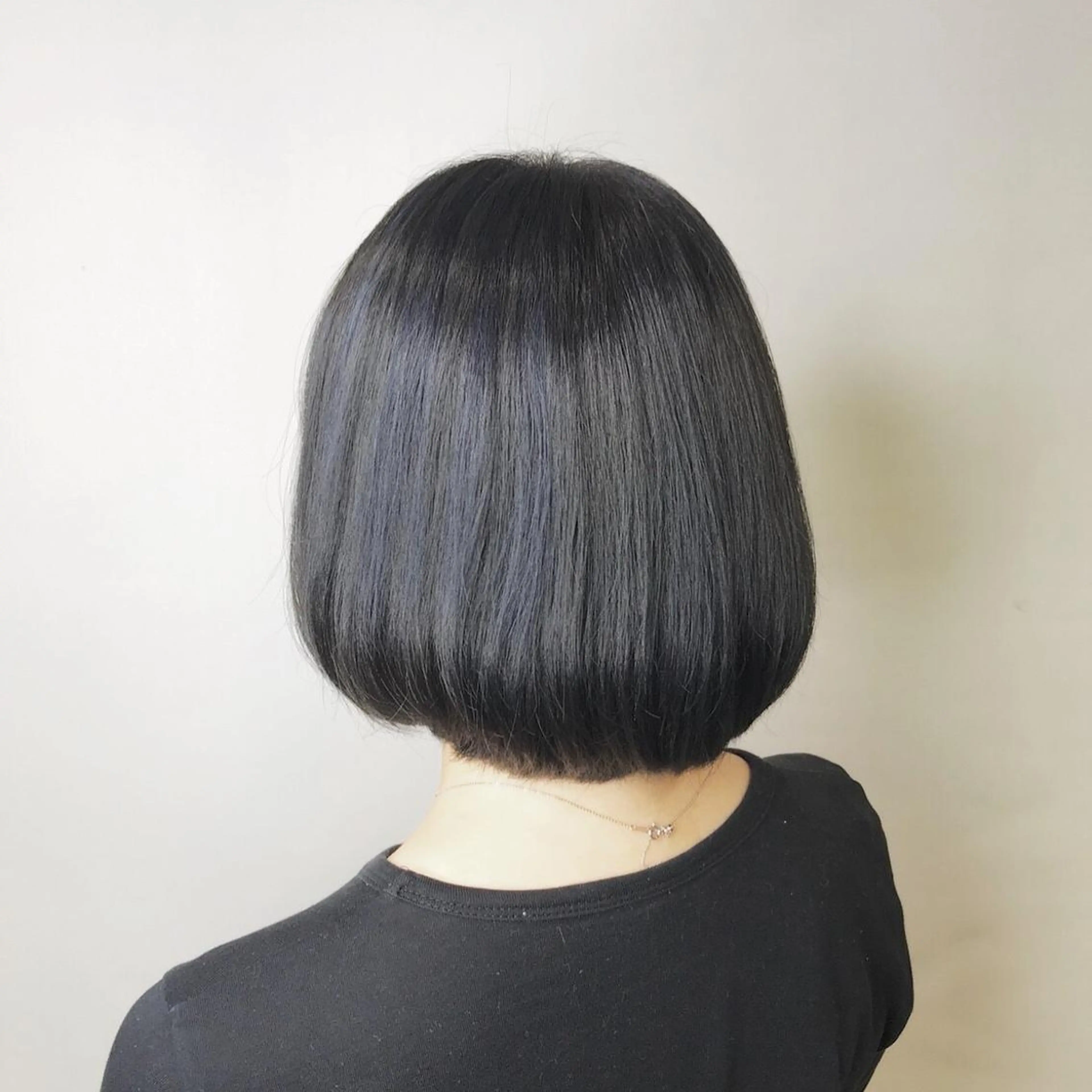 ショート カラー ブルーカラー ハイライトカラー ボブ ハイライト カット ヘアカラー トリートメント 似合わせ/前髪カット /店長   村上直也のヘアスタイル