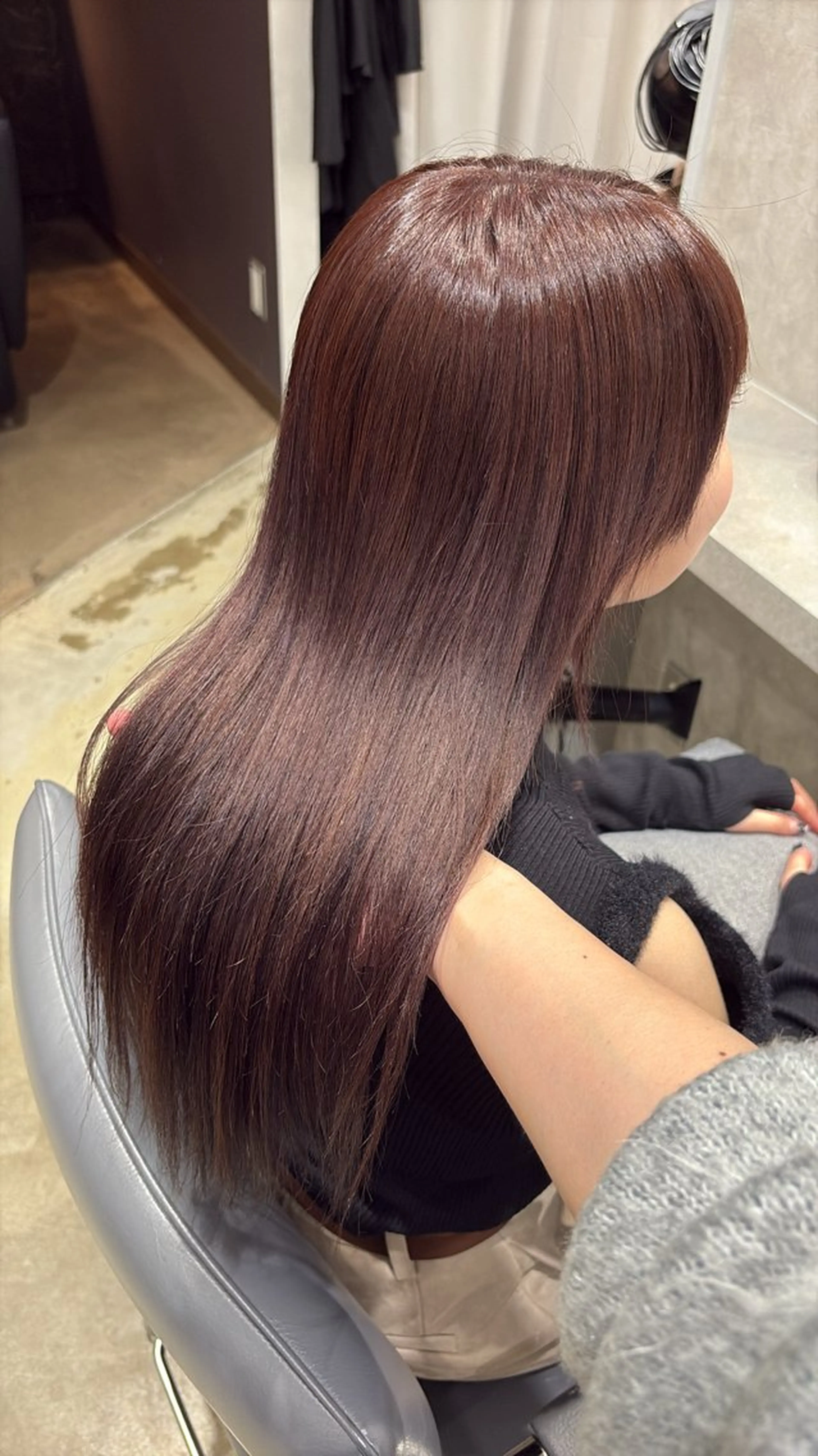 セミロング カラー ブラウンカラー ピンクカラー ピンクブラウン ヘアカラー より♡ モデル募集中🪽のヘアスタイル