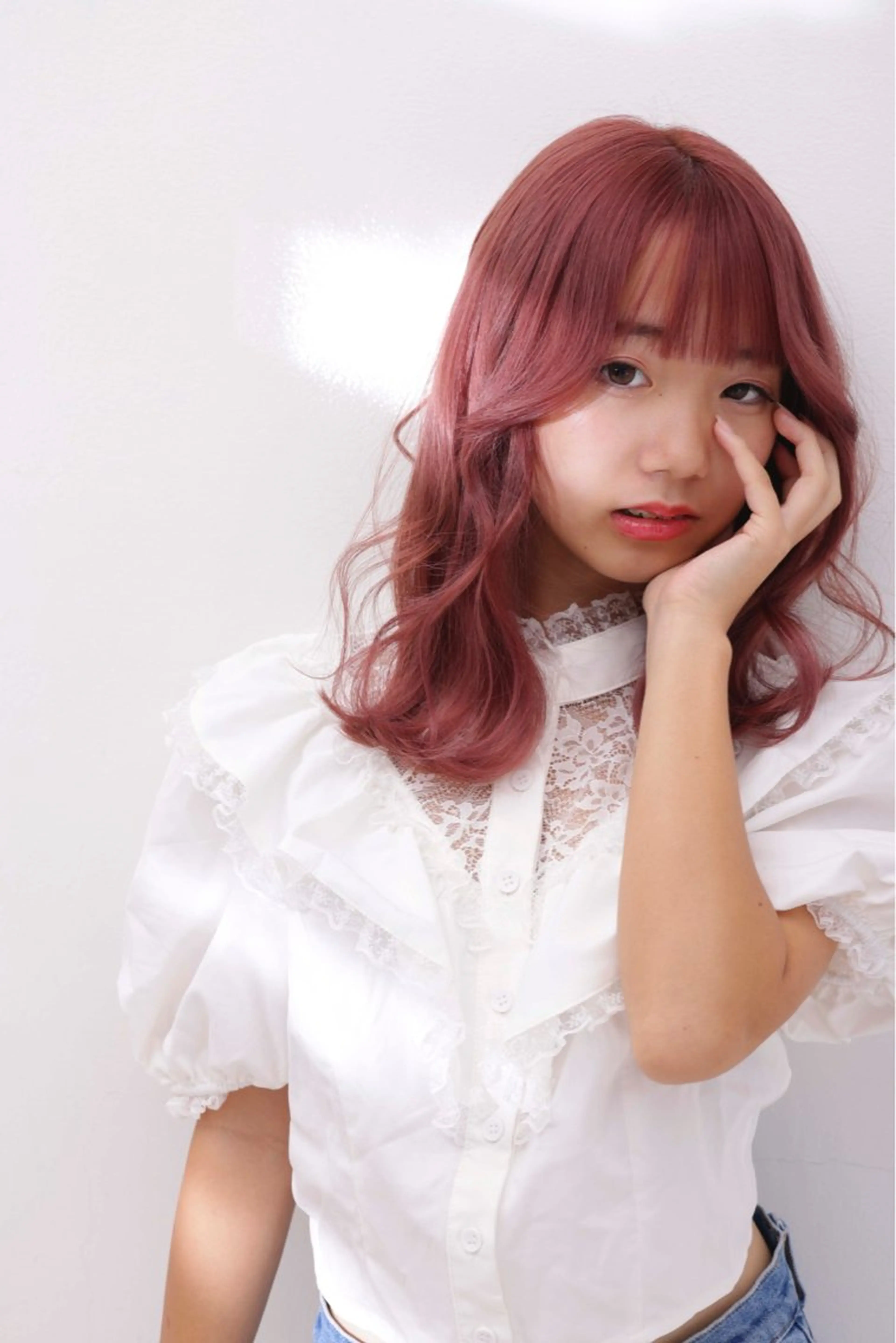 ミディアム カット ヘアカラー 浅井 大雅のヘアスタイル