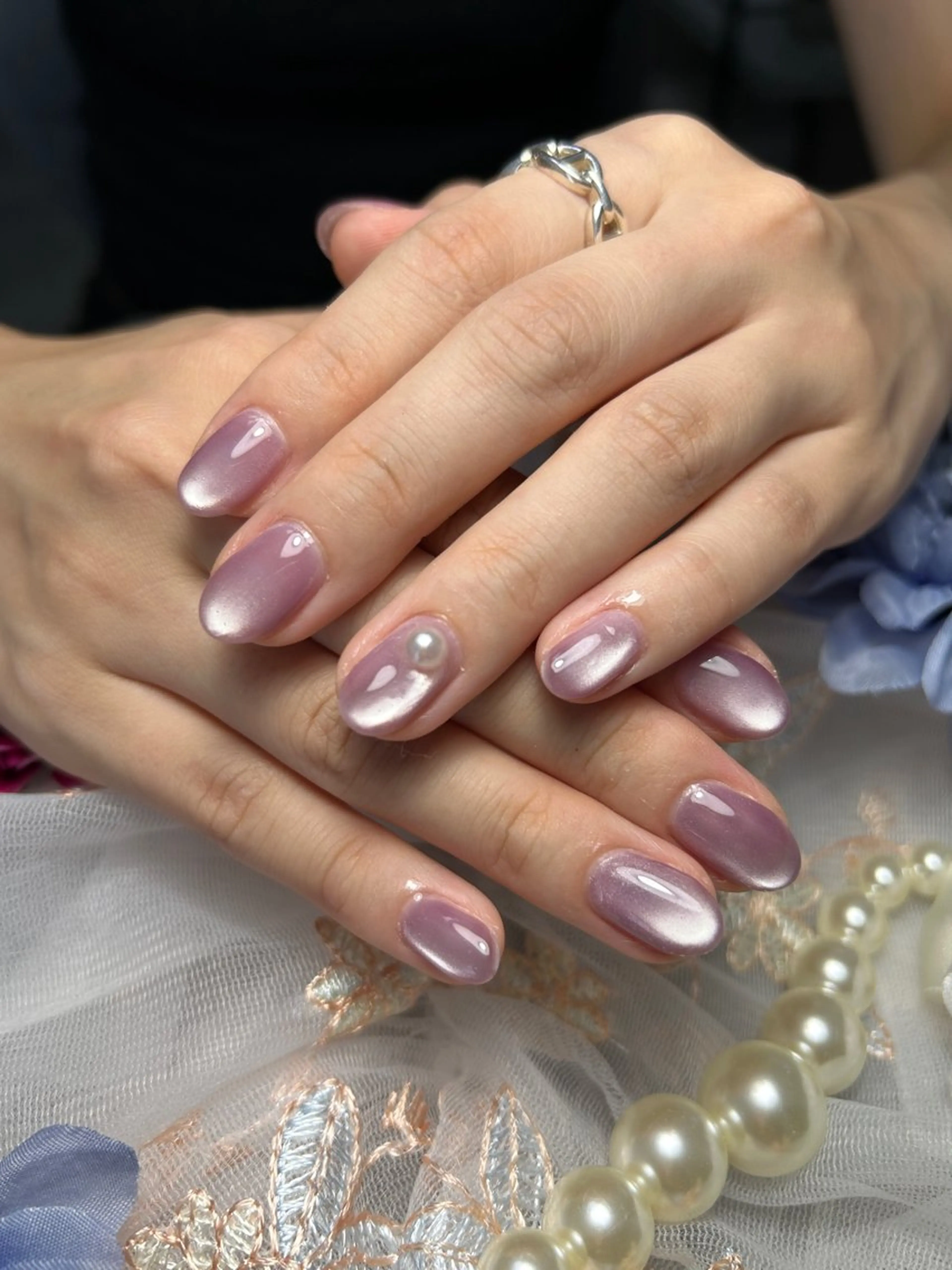 ネイル マグネットネイル マグネットワンカラー ワンカラーネイル nail myuu【ネイルミュー】所属・nail myuu 【ネイルミュー】のネイルデザイン