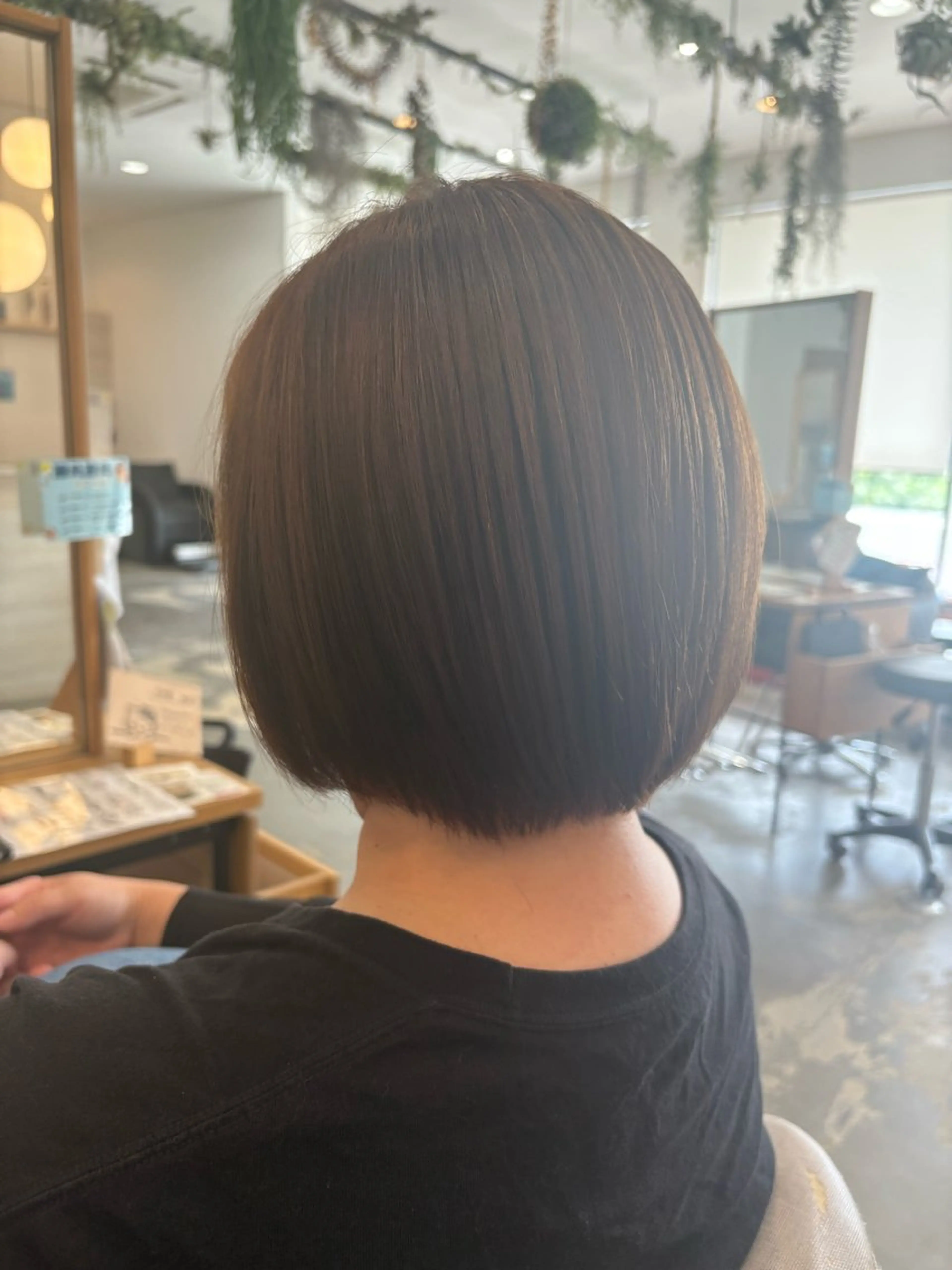 ショート 新畑 京子のヘアスタイル