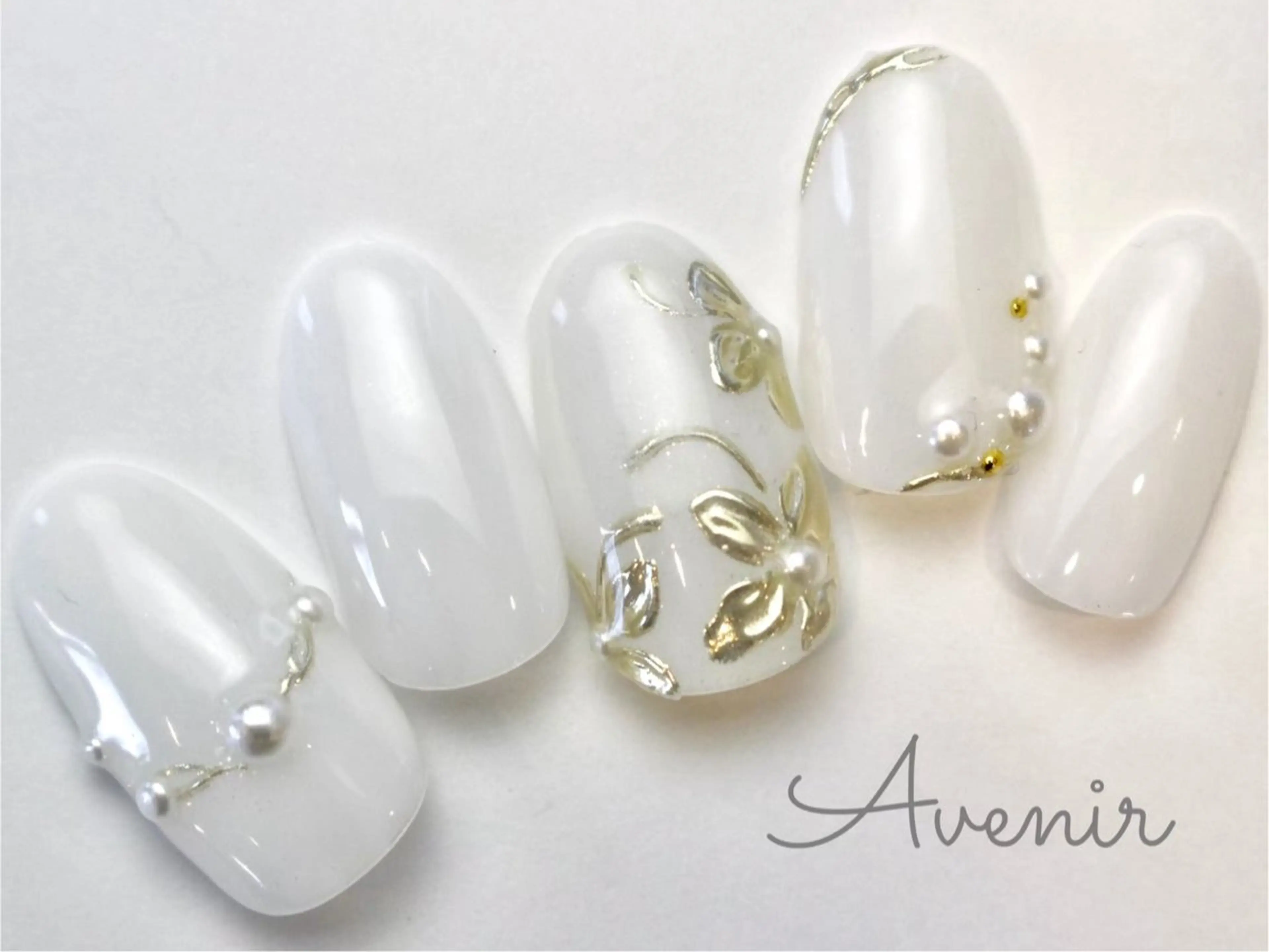 ネイル ハンドネイル Avenir 表参道 nail＆eye予約のネイルデザイン