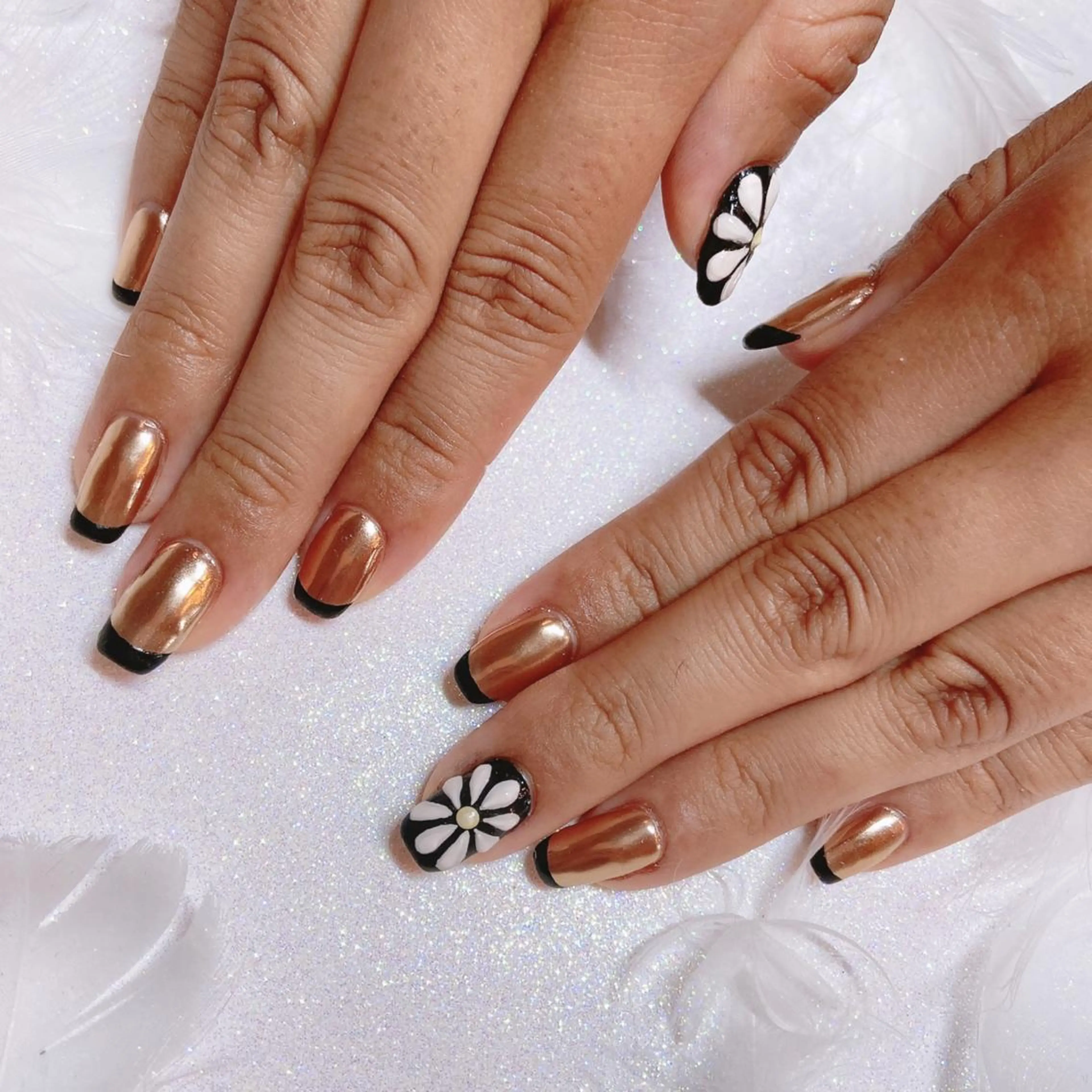 ネイル フラワーネイル フレンチネイル ぷっくりネイル nailbios .tomo.のネイルデザイン