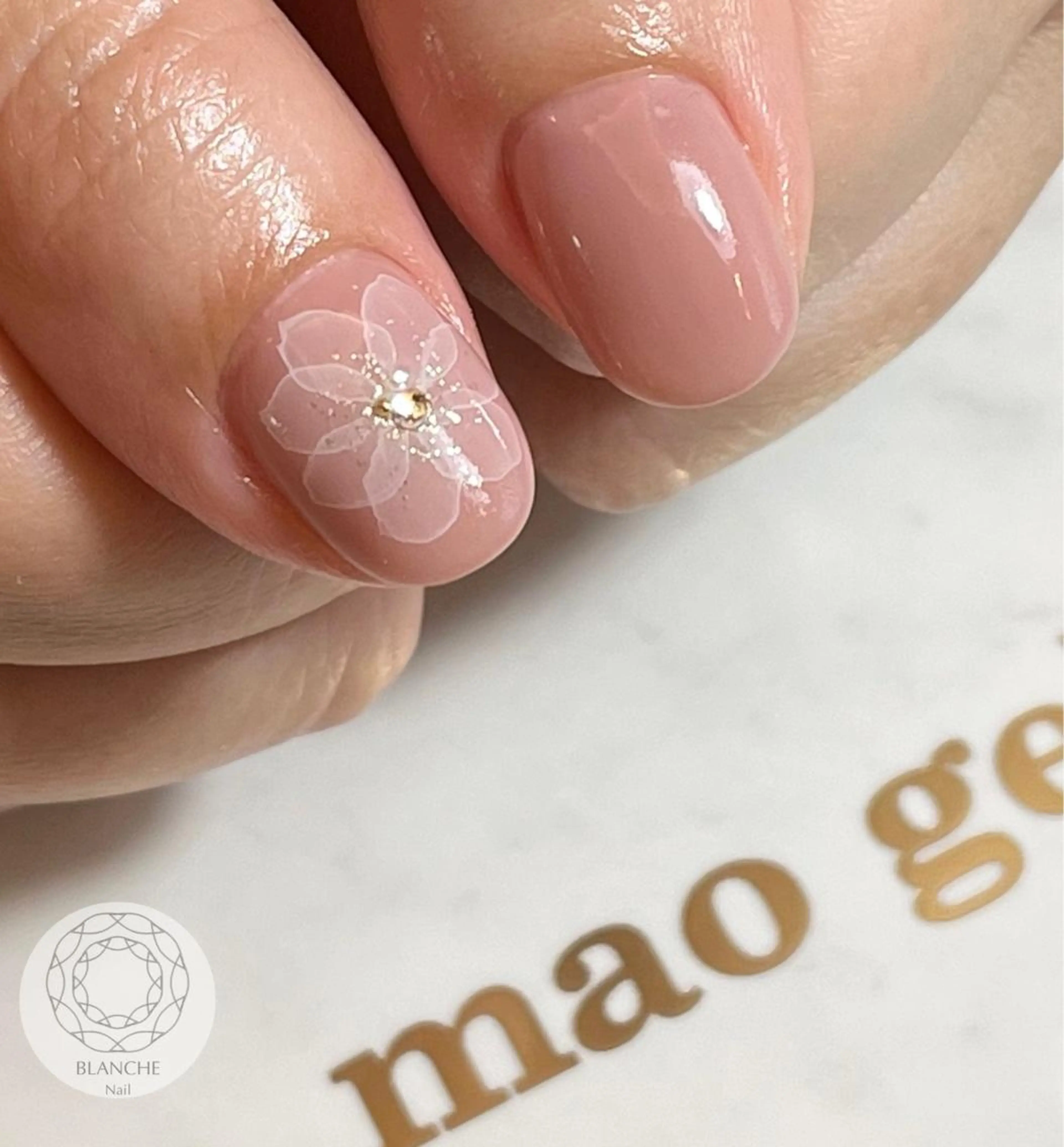 ネイル BLANCHE Nailのネイルデザイン