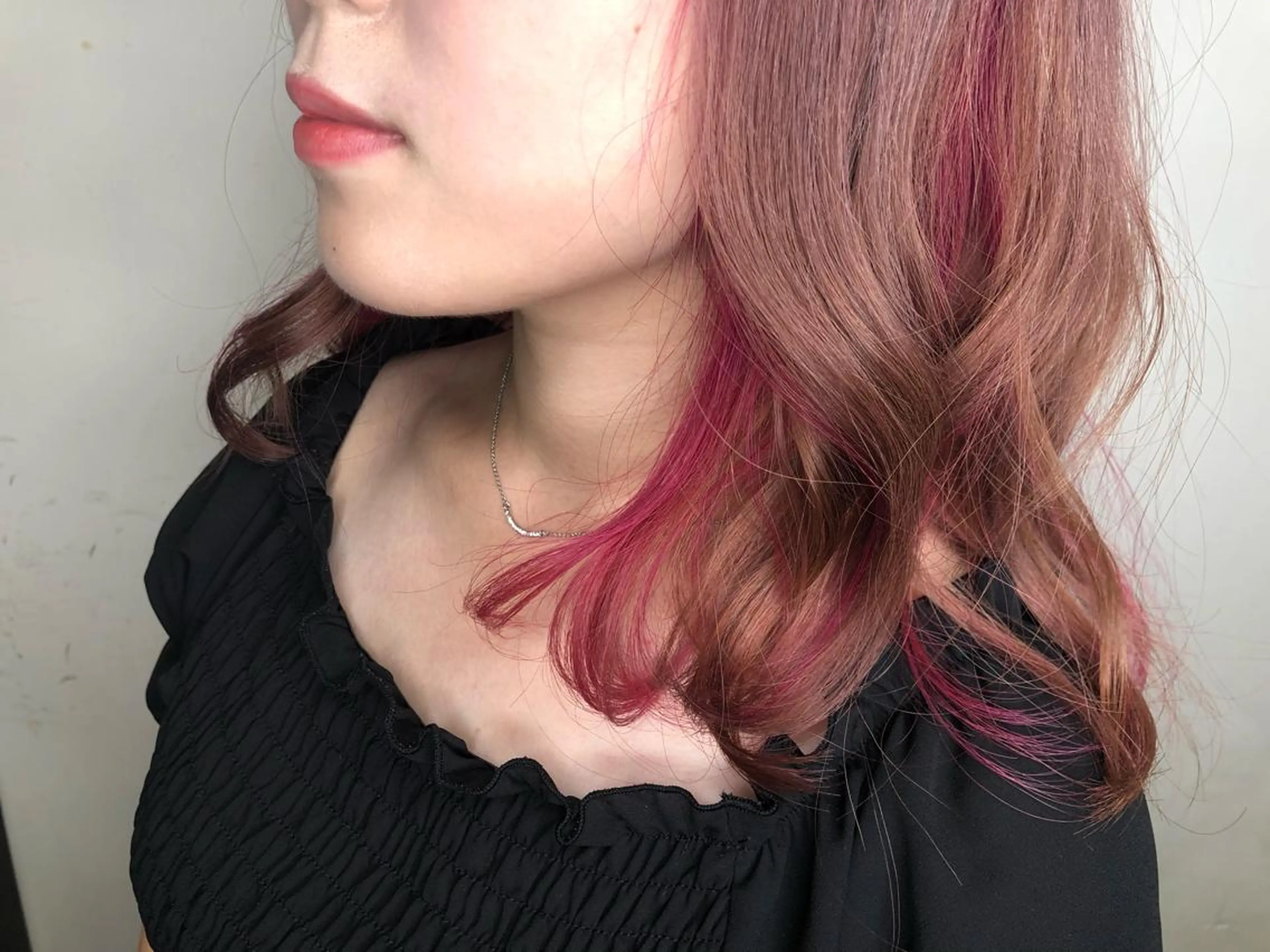 ミディアム ヘアカラー 艶髪職人 山本隼正のヘアスタイル