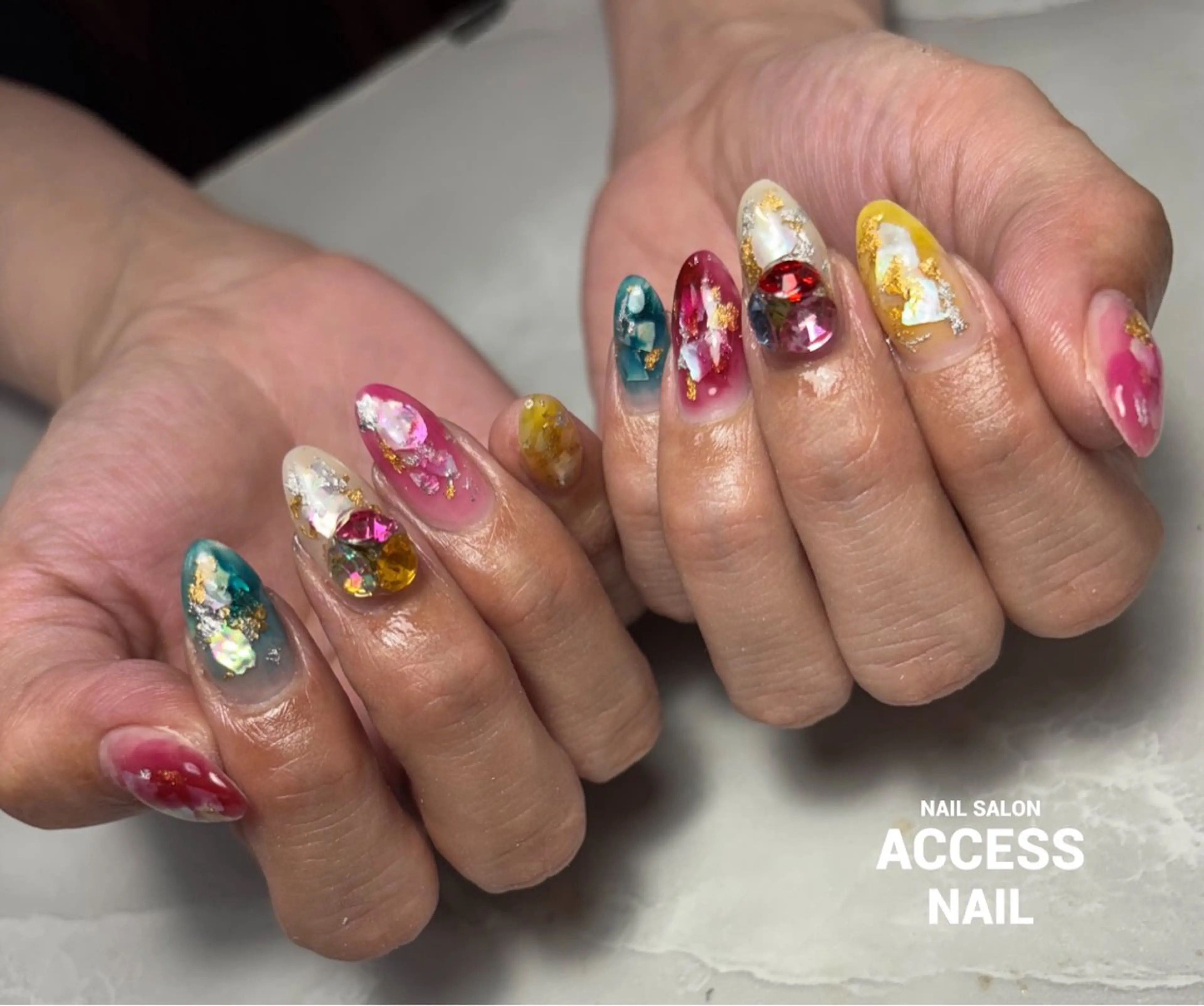 ネイル access nailのネイルデザイン