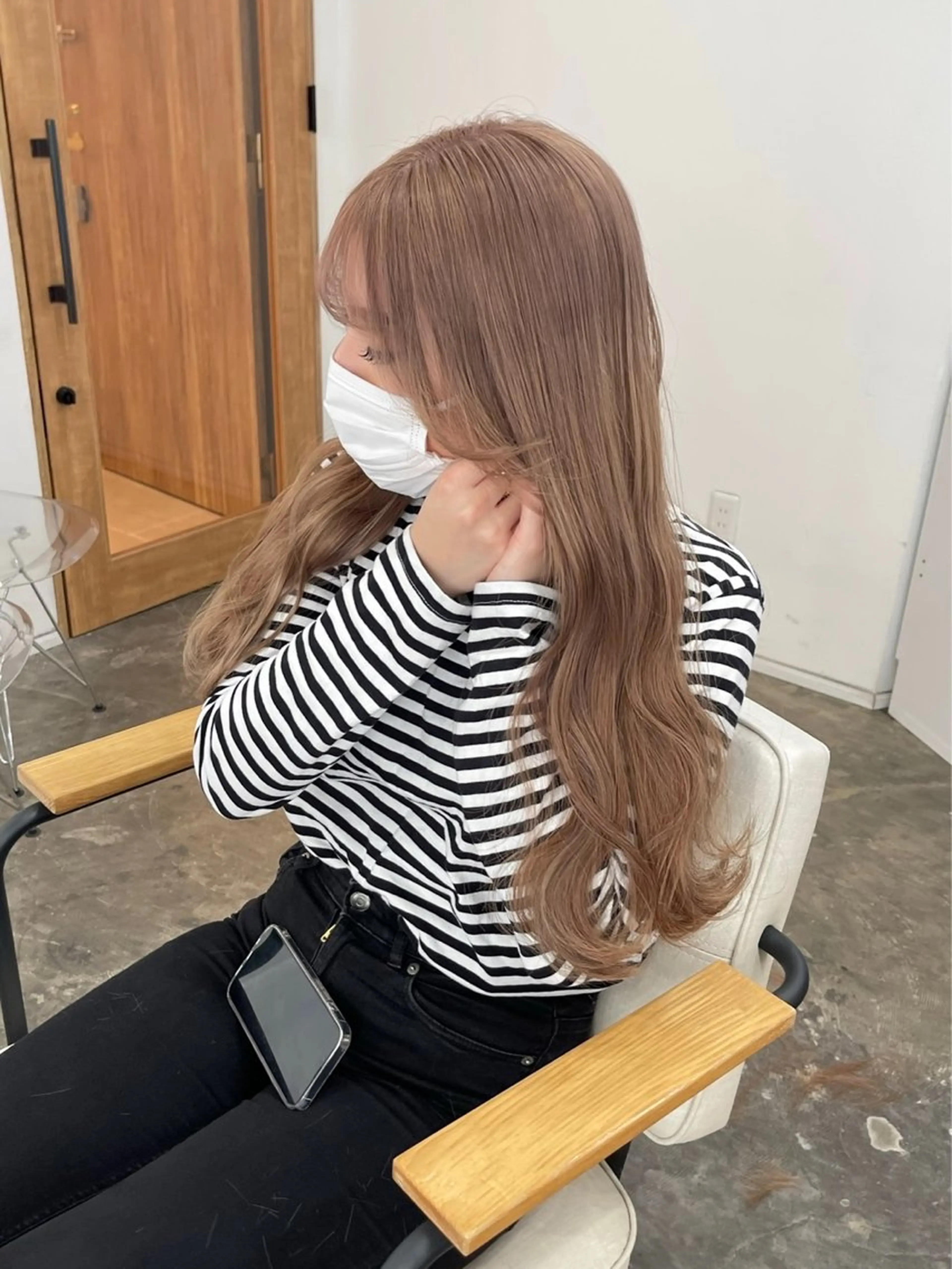 ロング カラー LIV umeda所属・キダアヤカ/ 梅田/ベージュカラーのヘアスタイル